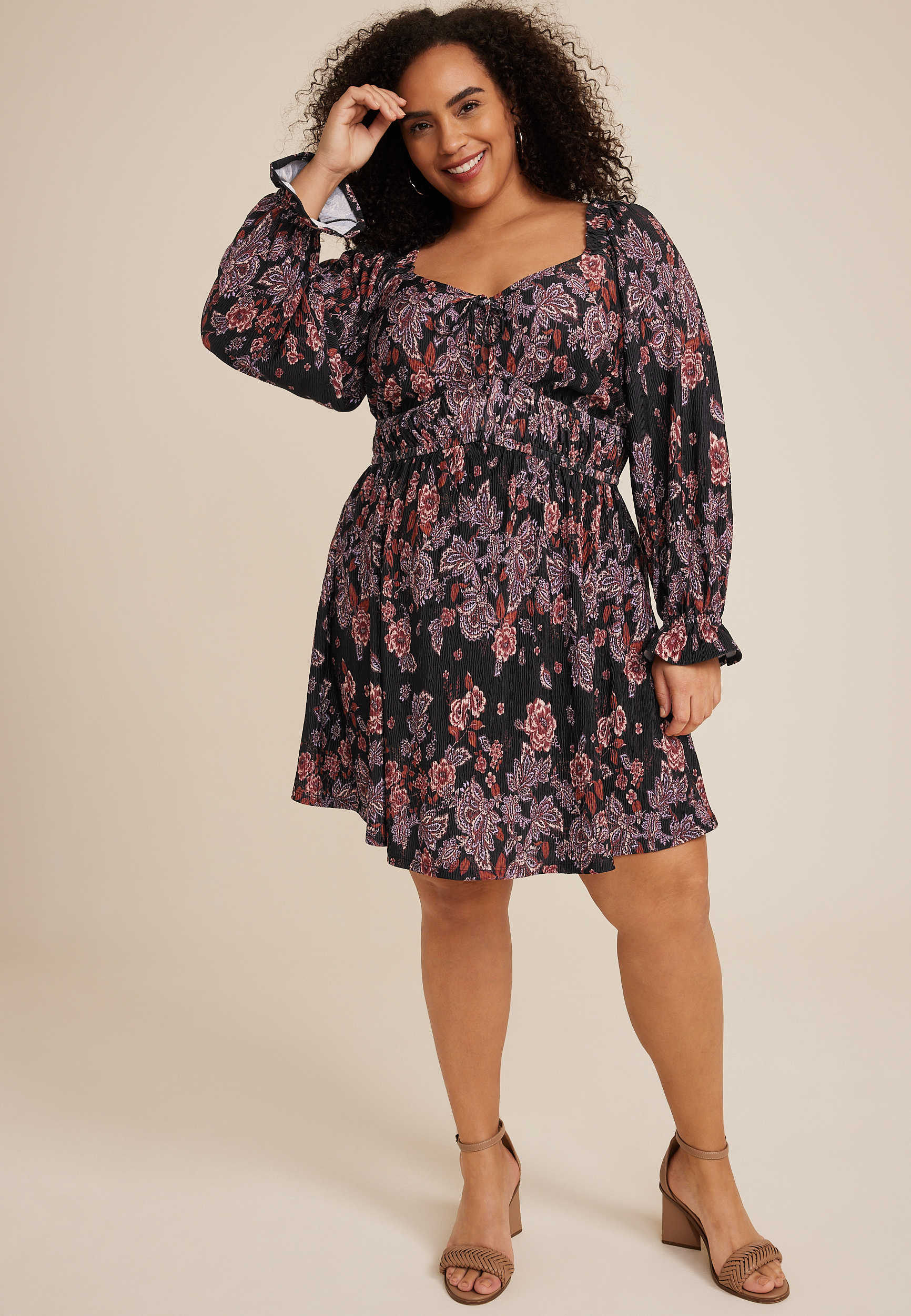 Plus Size Plisse Floral Sweetheart Babydoll Mini Dress | maurices