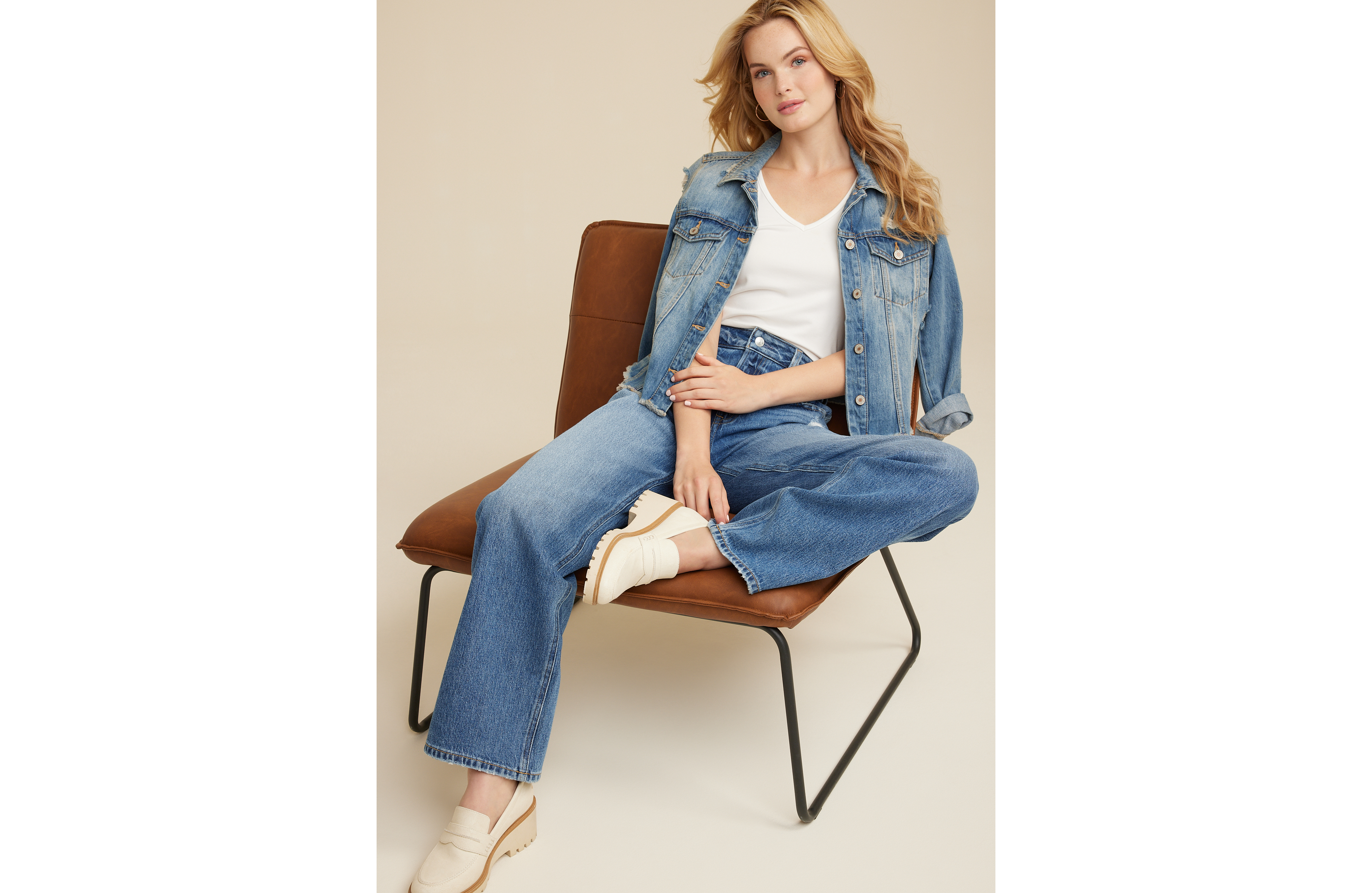 Goldie Blues™ High Rise Curvy Cheeky Wide Leg Jean