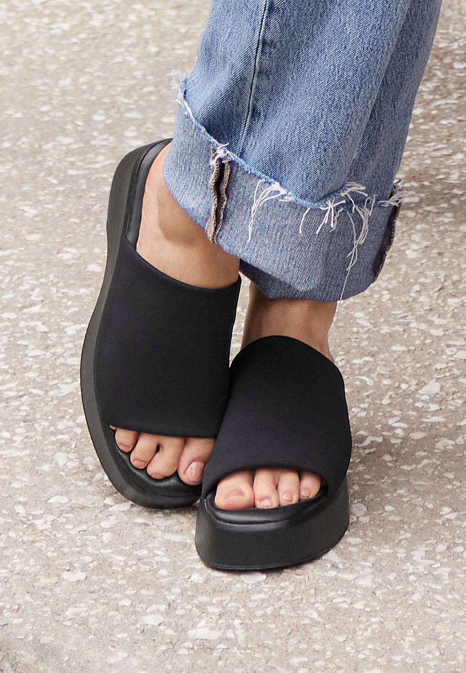 SuperCush April Flatform Sandal, BLACK, large