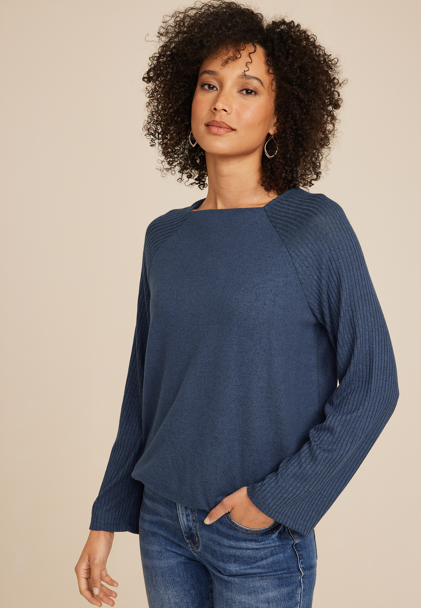 24/7 Wide Sleeve Bubble Hem Tee