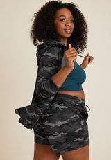 Plus Size Camo Luxe High Rise 4.5in Short, C1756, small
