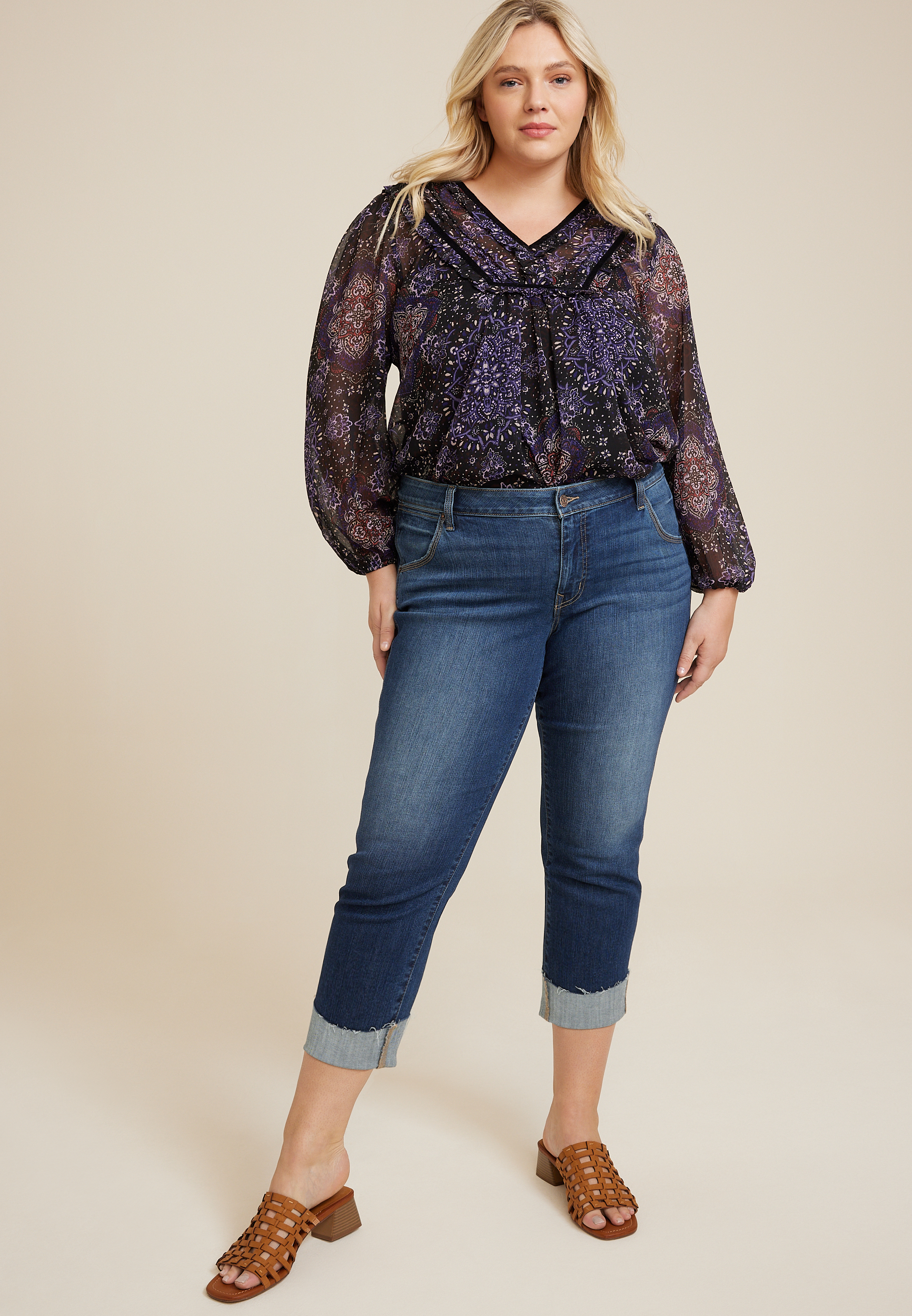 Plus size distressed hot sale capri jeans