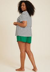 Plus Size Graphic Tee And Short Pajama Set, C8783, small