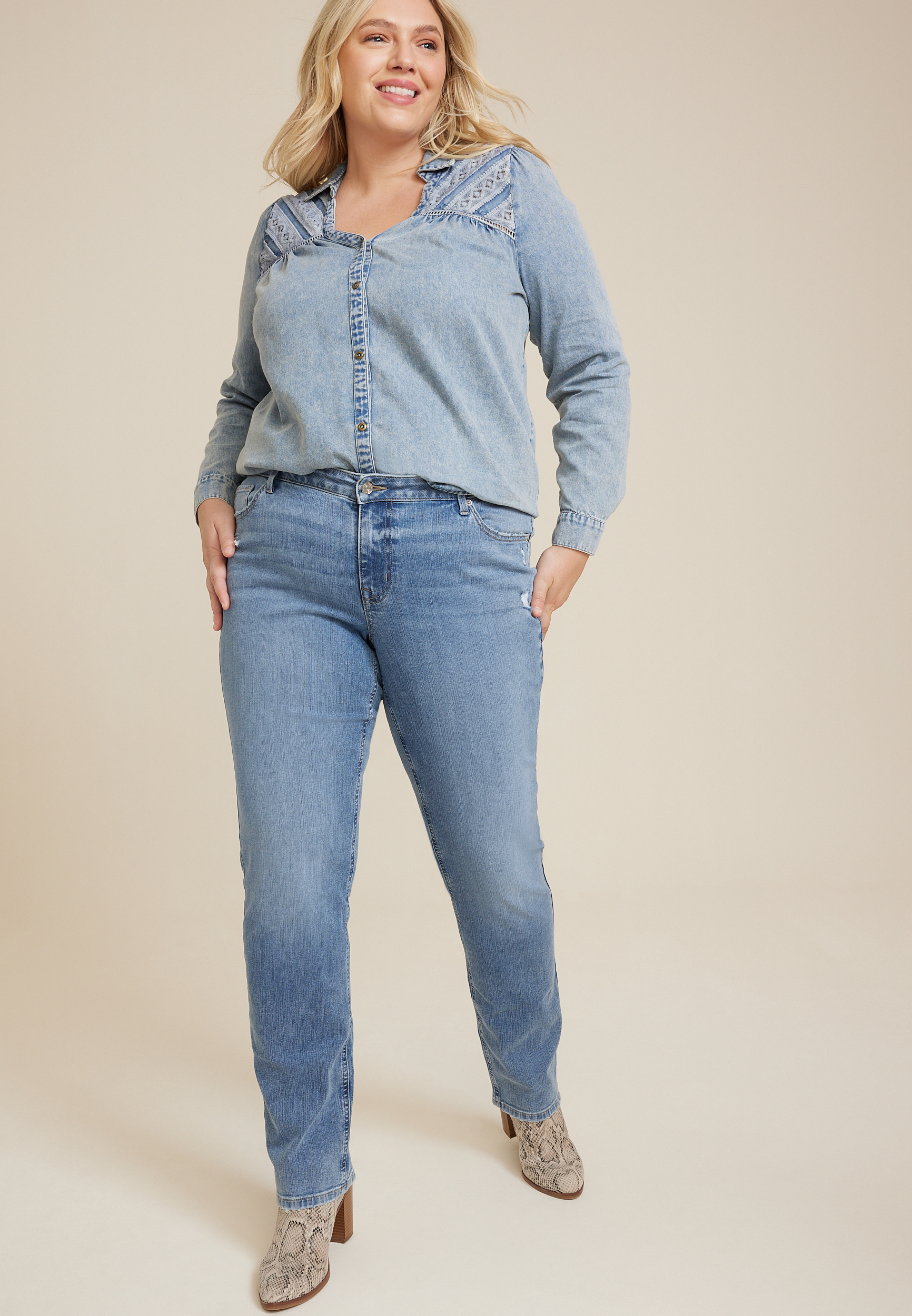 Plus Size m jeans by maurices™ Classic Mid Rise Straight Jean | maurices