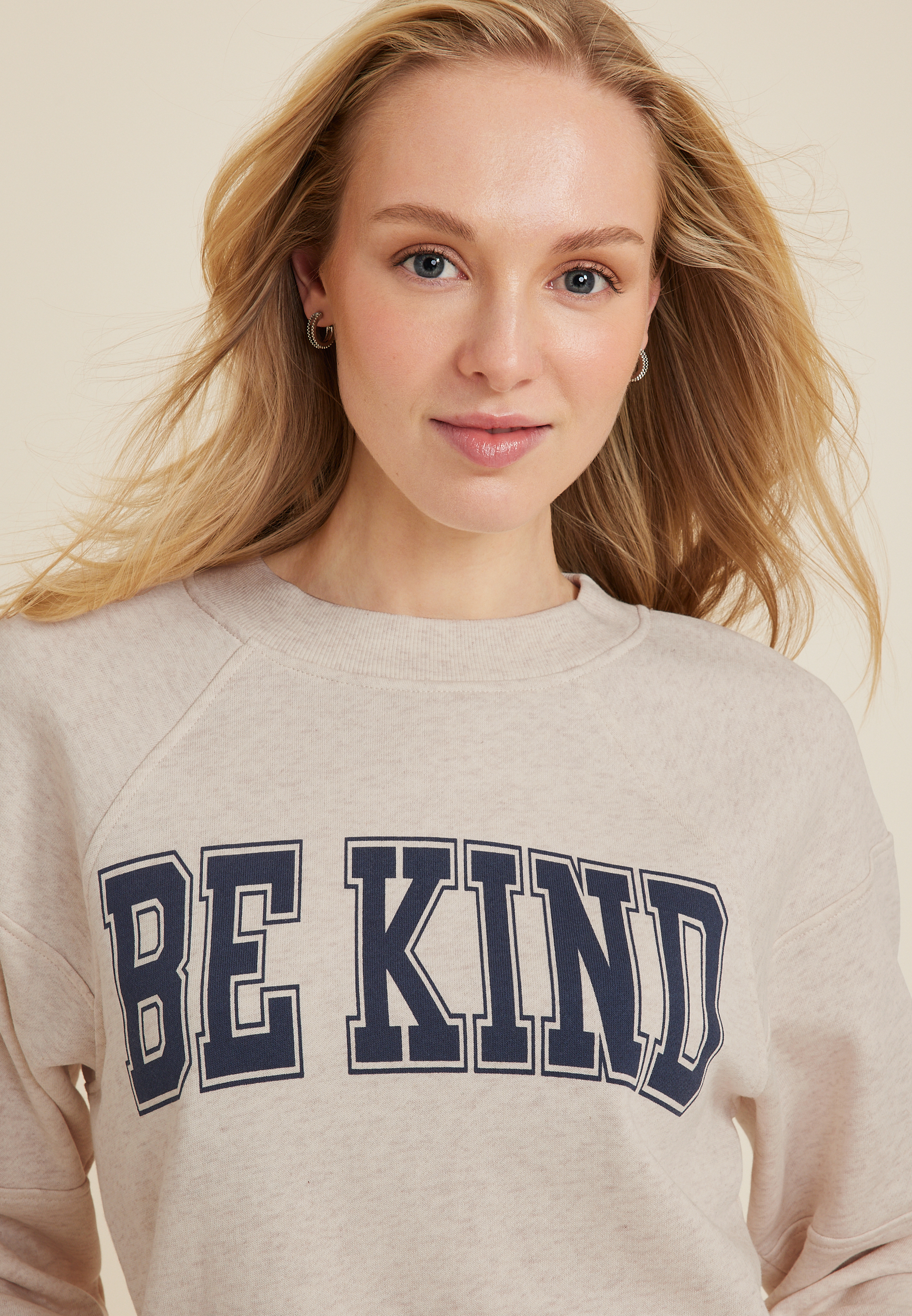 Be Kind Relaxed Fit Sweatshirt, LIGHT OATMEAL HEATHER, large