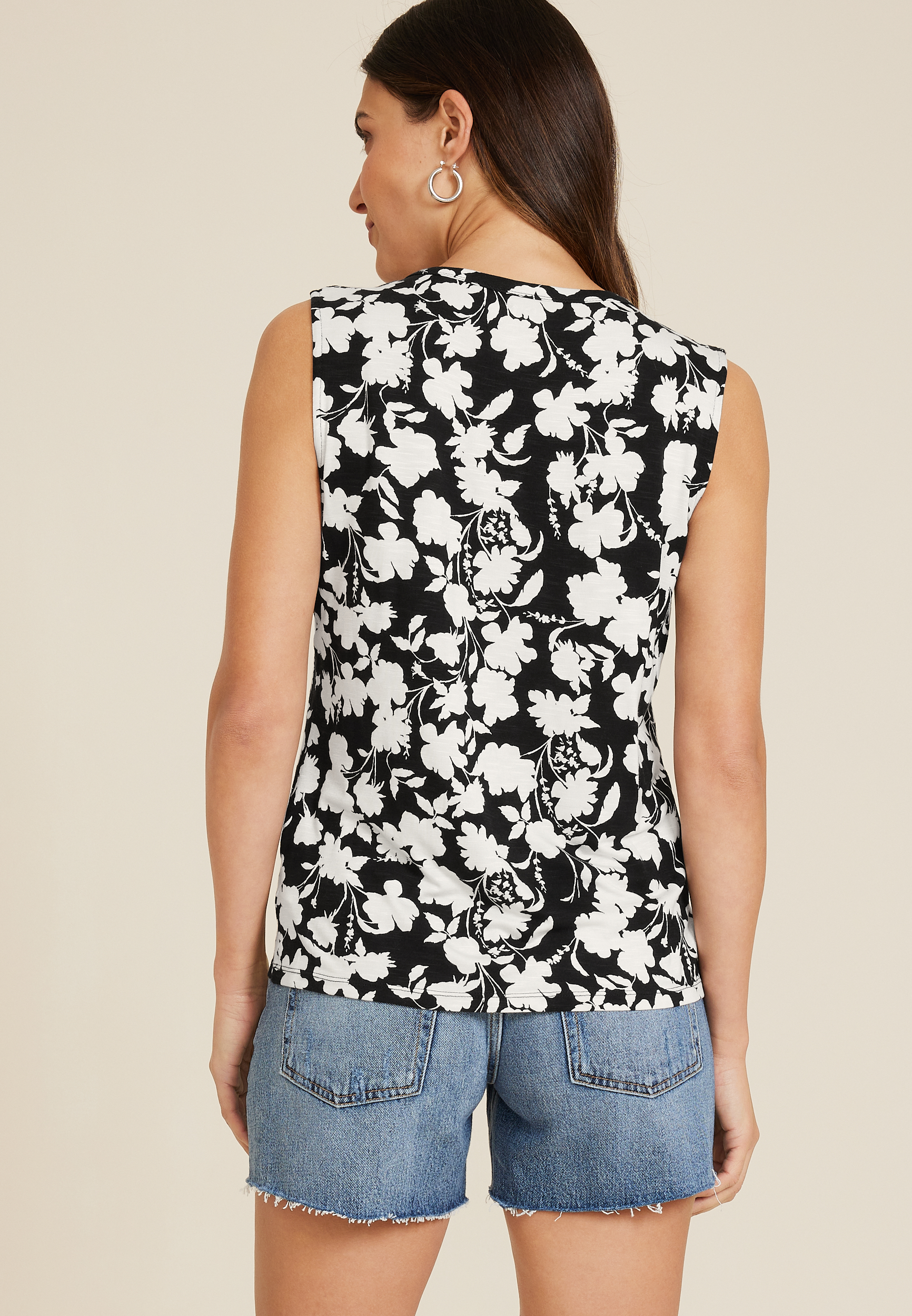 24/7 Morgan Floral V Neck Tank Top