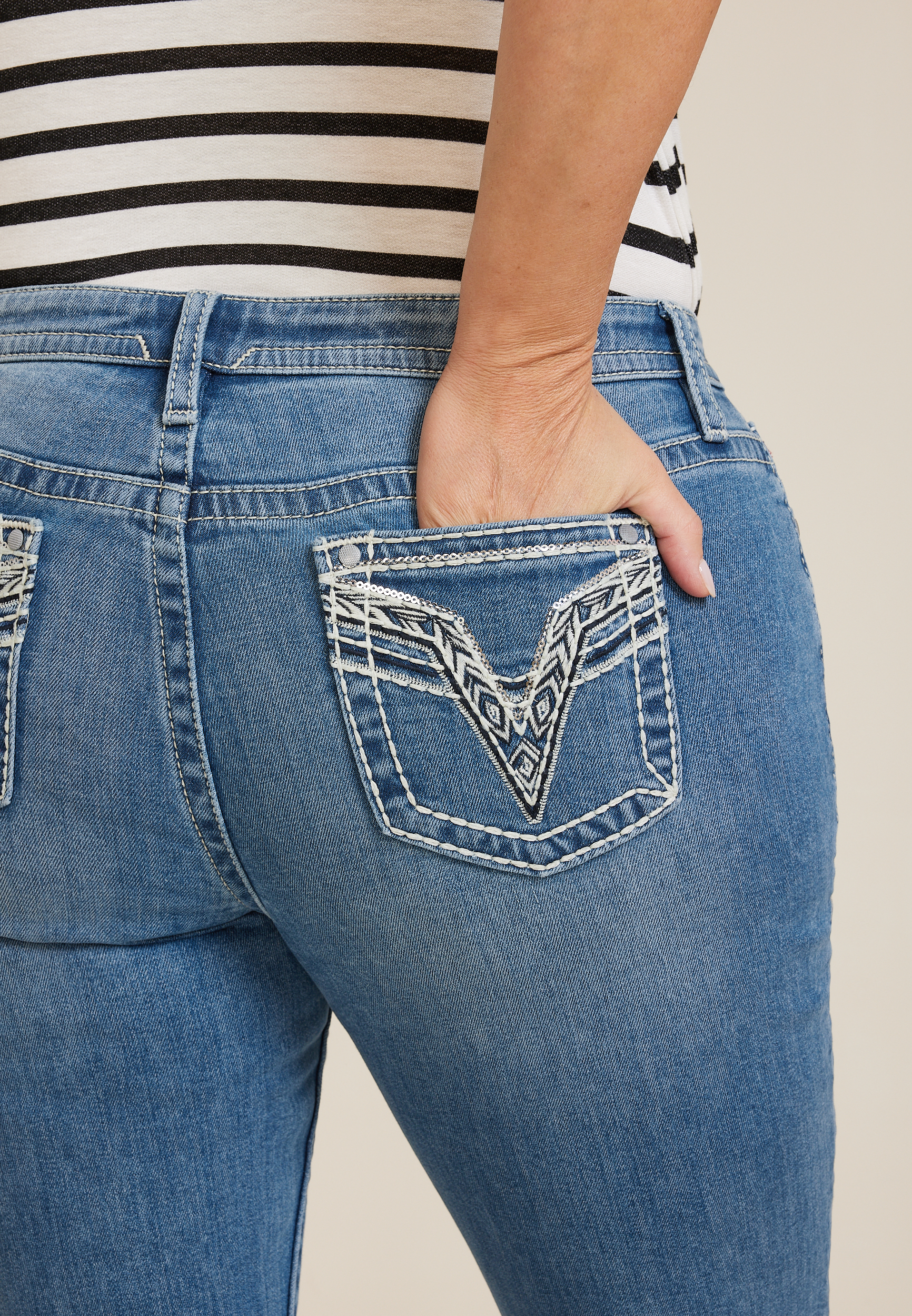 Plus Size Vigoss&reg; Mid Rise Feather Pocket Straight Jean, C3337, large