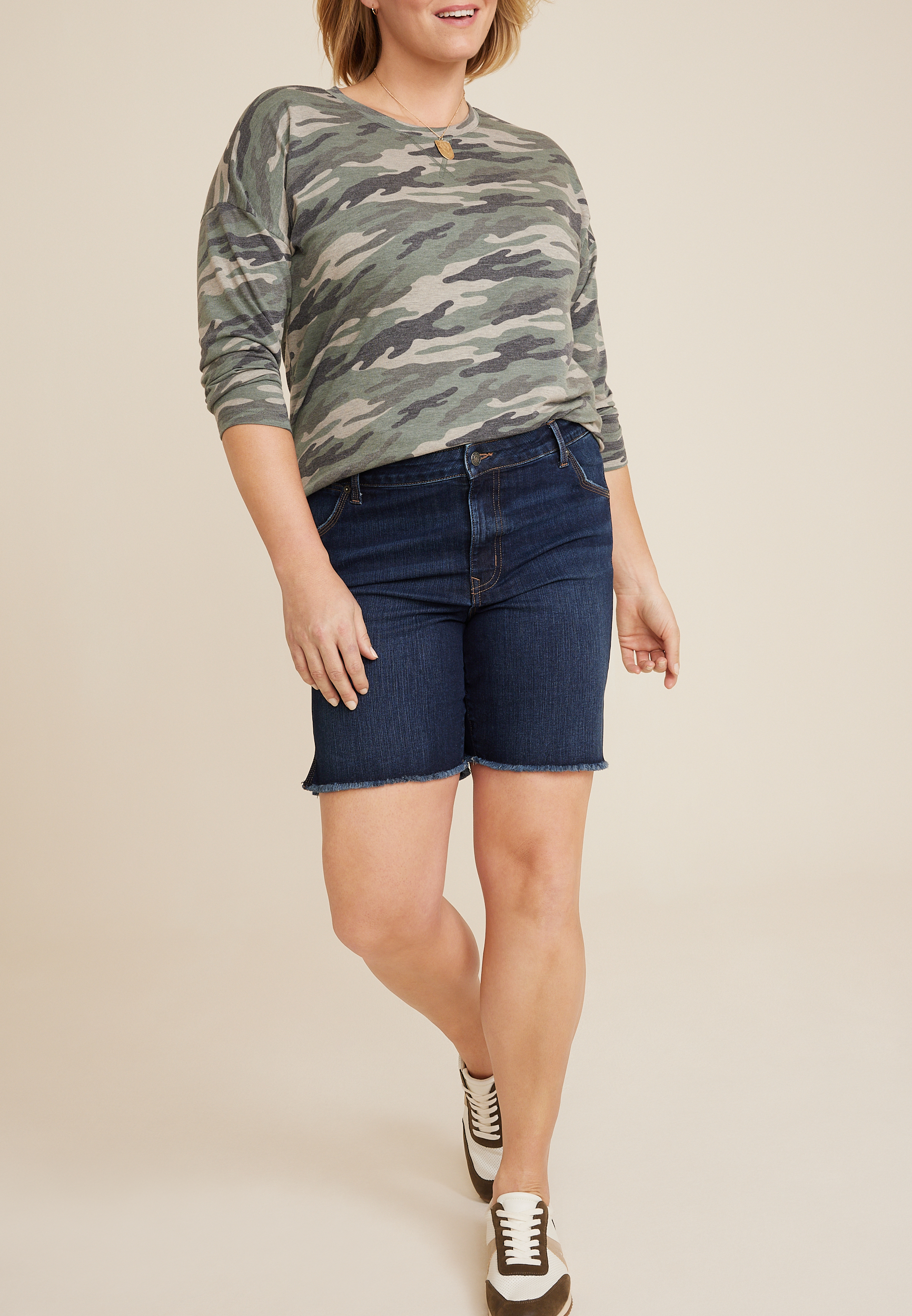 Plus Size m jeans by maurices&trade; Classic Mid Rise Mid Fit 8in Bermuda Short, C258, large