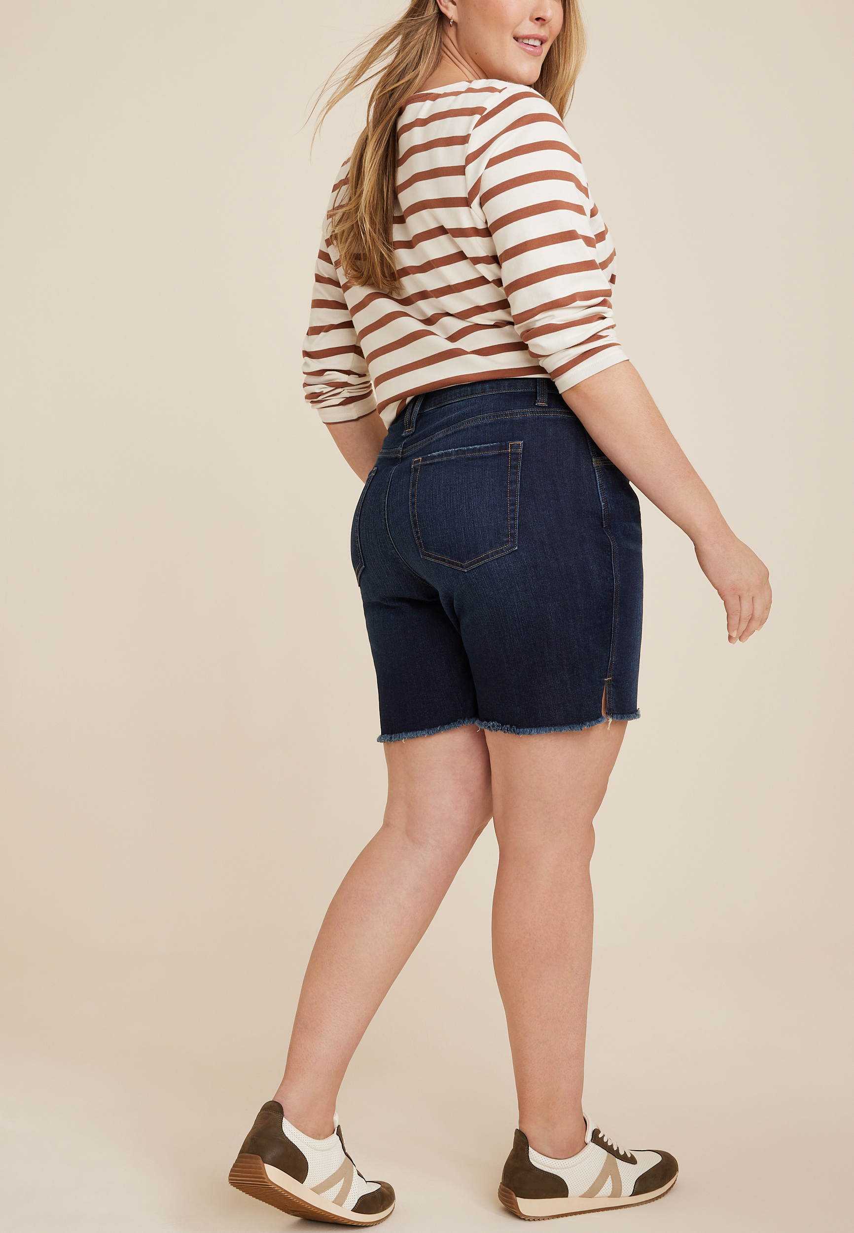 Plus Size m jeans by maurices&trade; Classic Curvy High Rise 8in Bermuda Short, C258, large