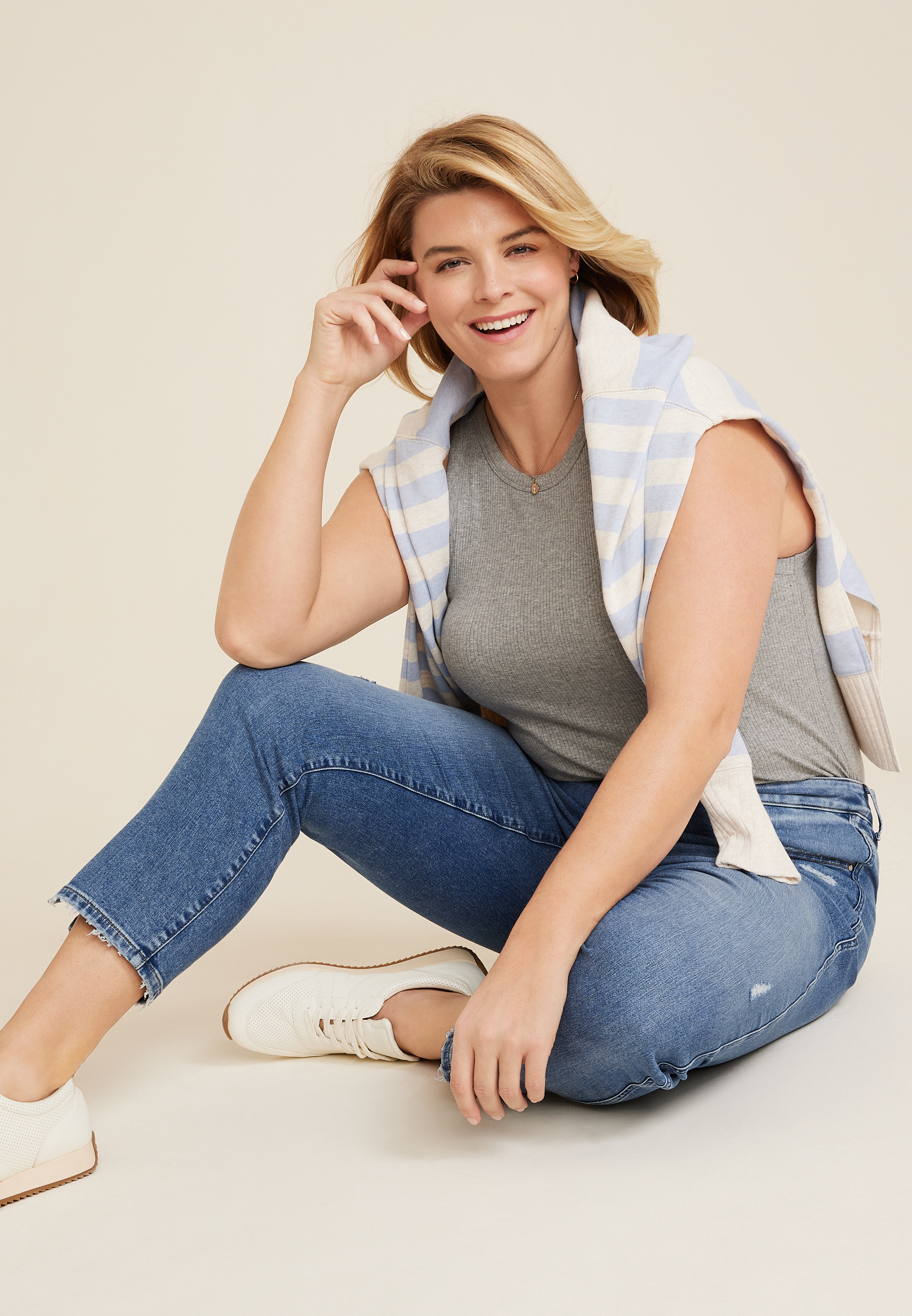Plus Size Everflex&trade; Mid Rise Mid Fit Slim Straight Ankle Jean, C3337, large