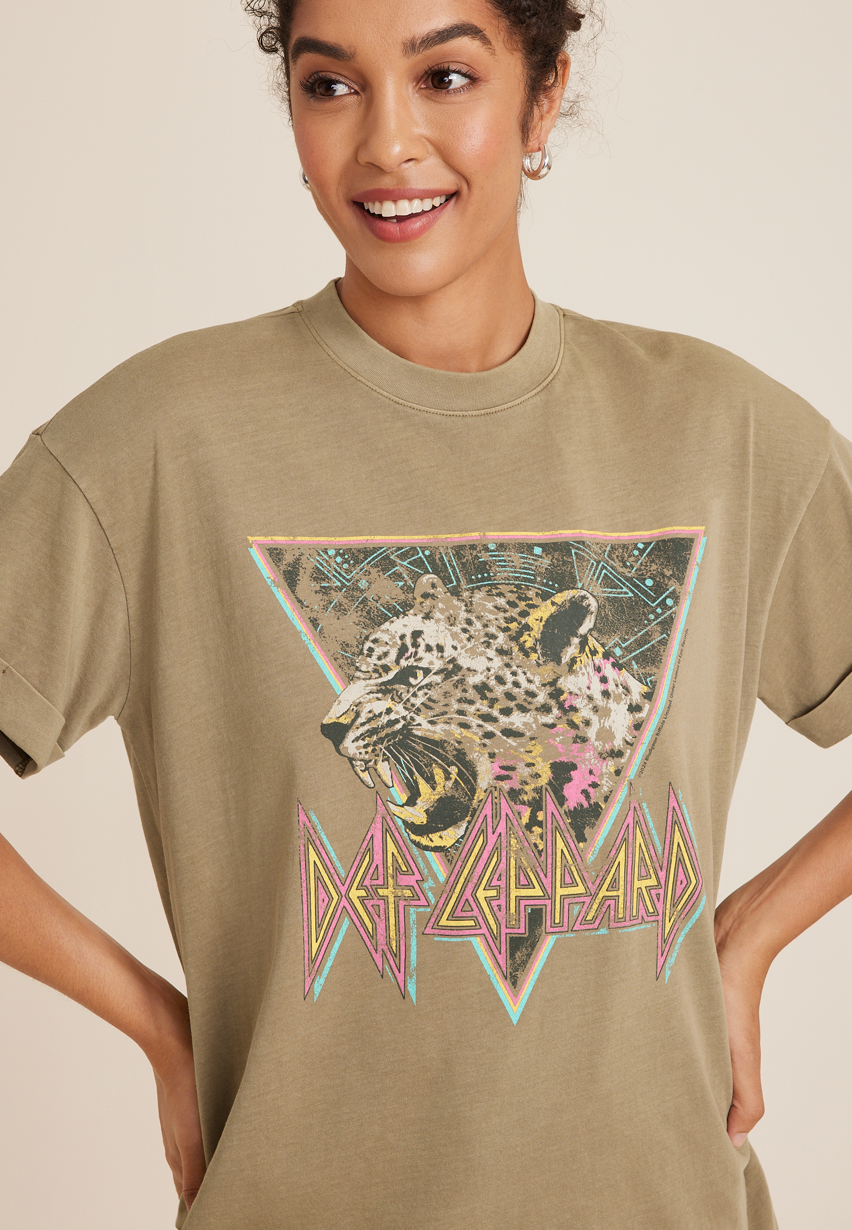 古着 MAURICES DEF LEPPARD デフレパード ボートネック バンド スウェットシャツ トレーナー レディースXL相当 /eaa494937 楽天市場】古着 MAURICES DEF LEPPARD デフレパード ボート