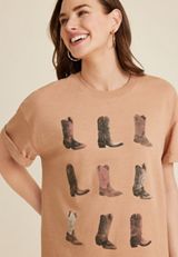 Studded Cowgirl Boots Oversized Graphic Tee, C6186, small