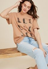 Studded Cowgirl Boots Oversized Graphic Tee, C6186, small