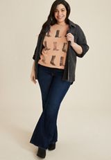 Plus Size Studded Cowgirl Boots Oversized Fit Graphic Tee, C6186, small