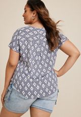 Plus Size Delton Ikat Zipper Back Blouse, BLUE GEMSTONE COMBO, small