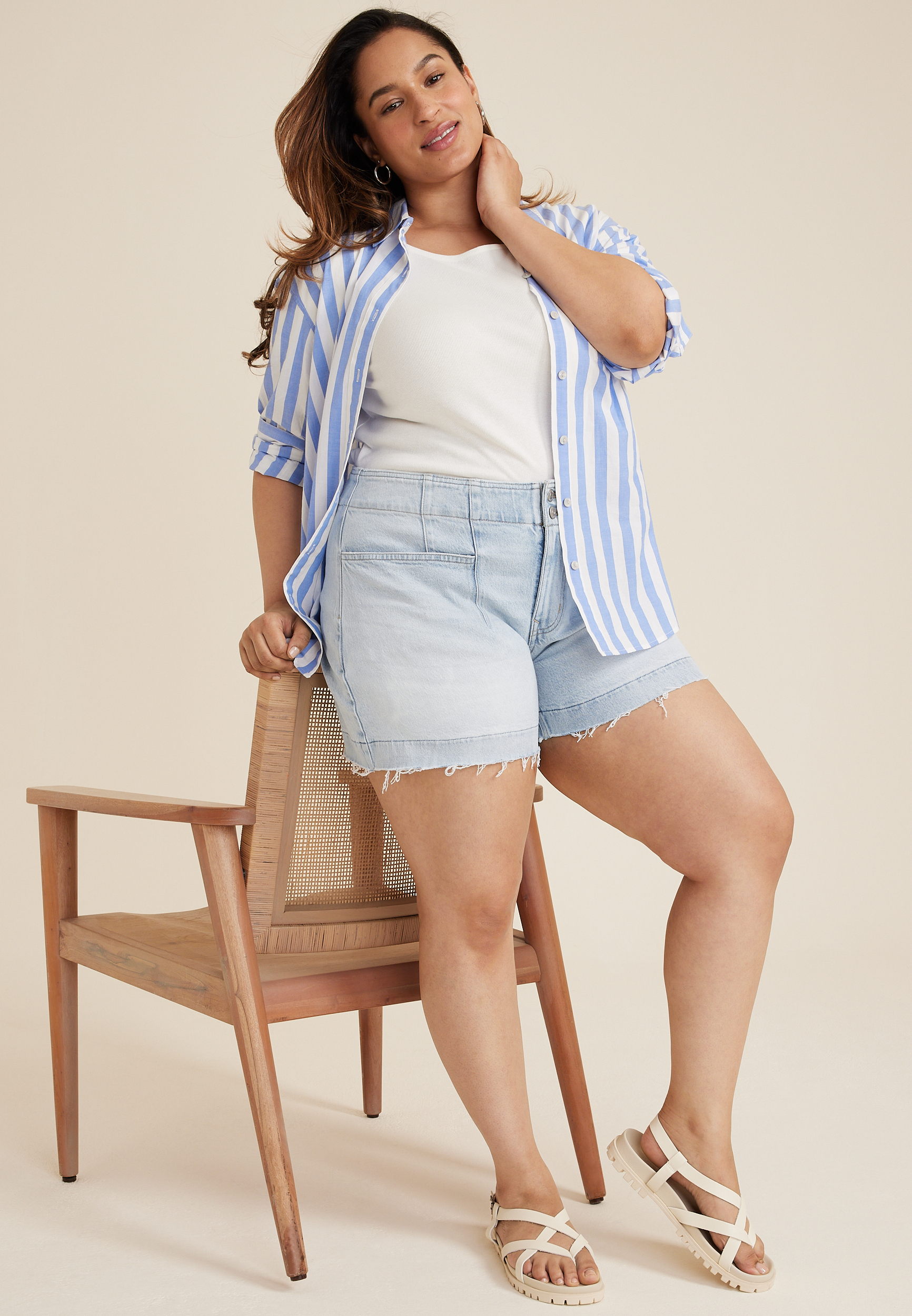 Plus Size m jeans by maurices&trade; Curvy Sculptress High Rise A Line 5in Short, C2806, large