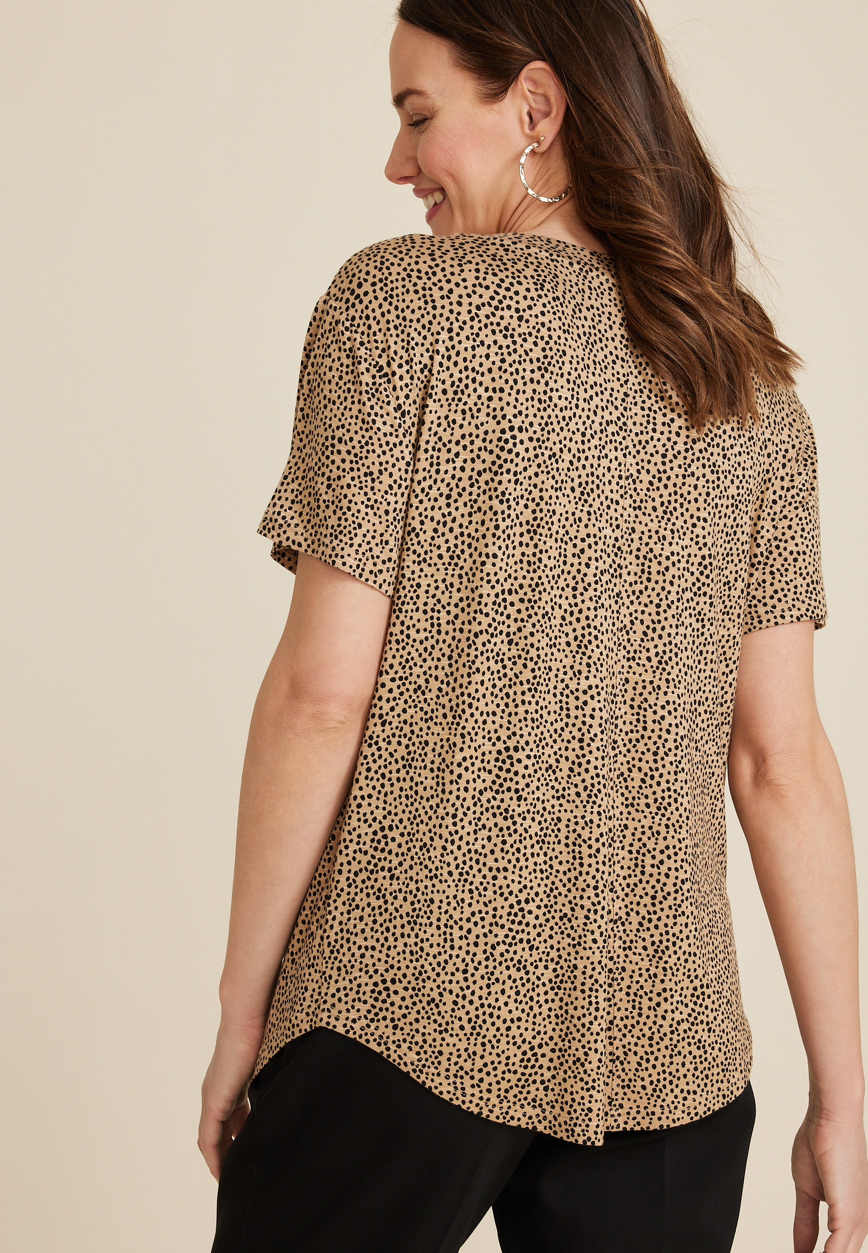 24/7 Flawless Animal V Neck Tee, C1756, large