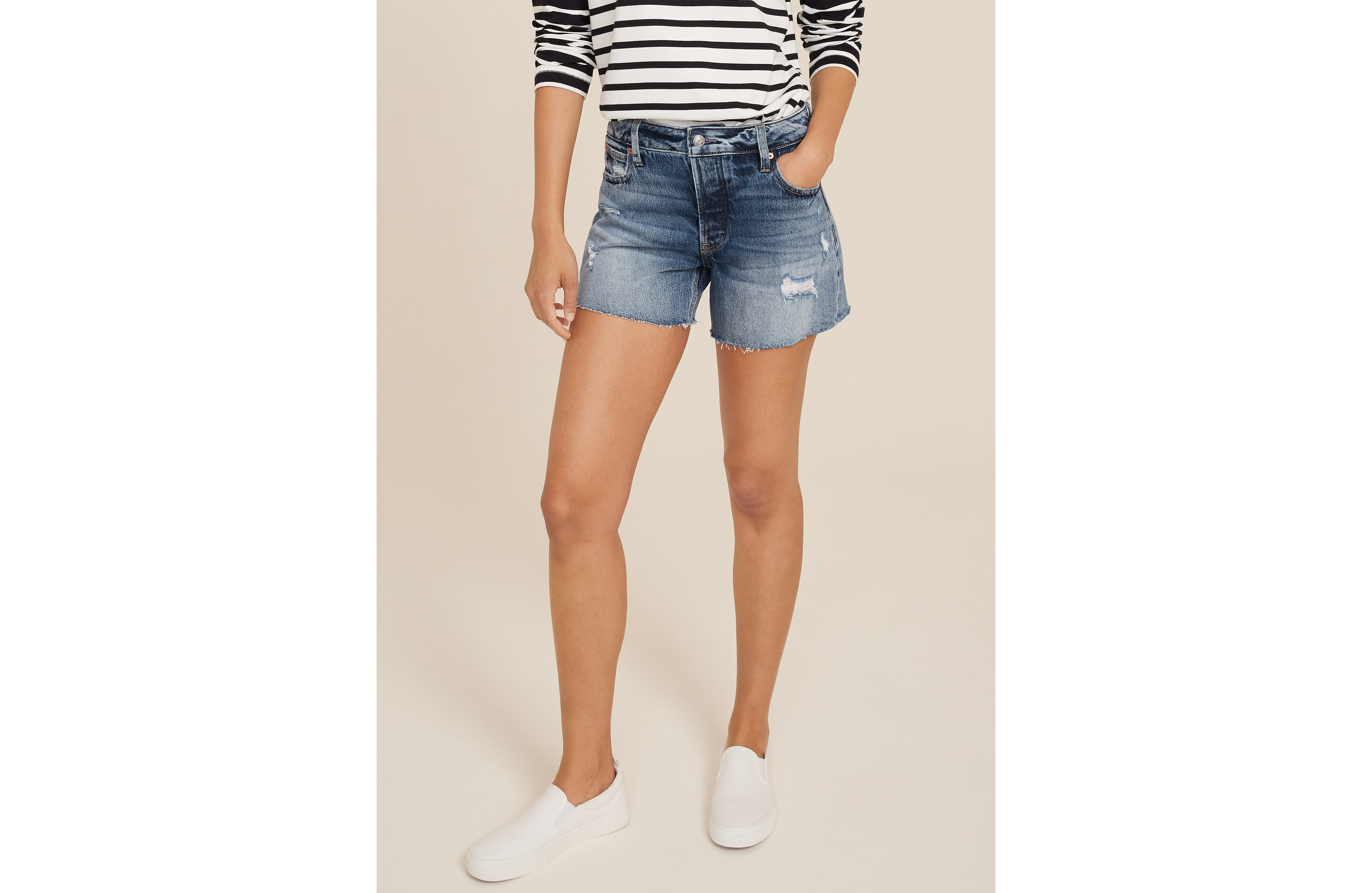 Goldie Blues™ High Rise Cheeky 5in Short