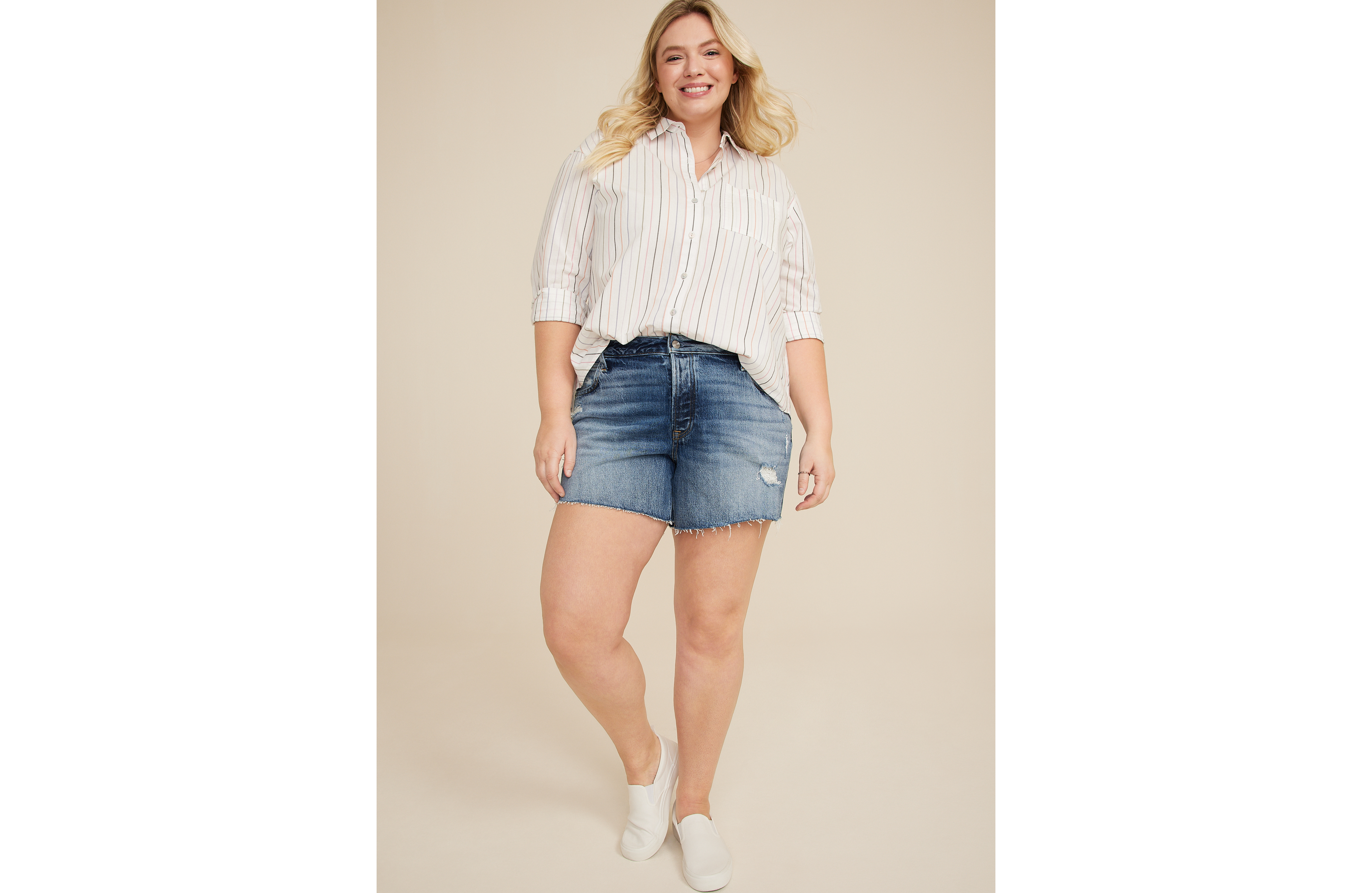 Plus Goldie Blues™ High Rise Cheeky 5in Short