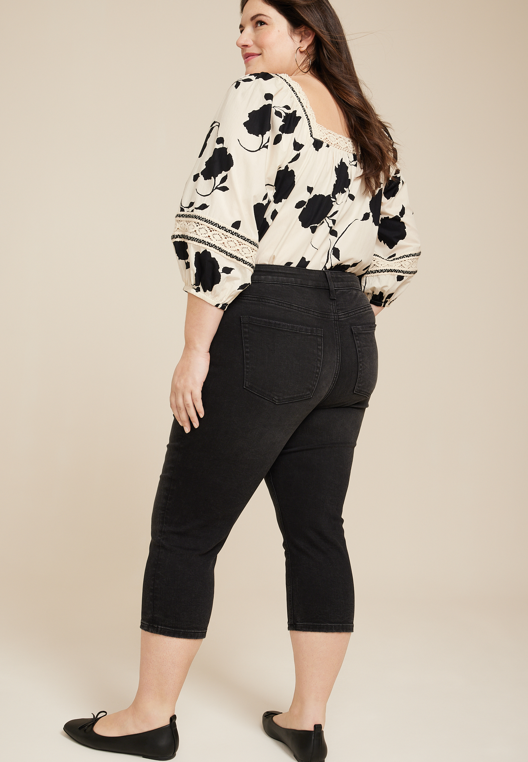 Plus Size m jeans by maurices&trade; Black Mid Rise Super Skinny Cropped Jean, C106, large