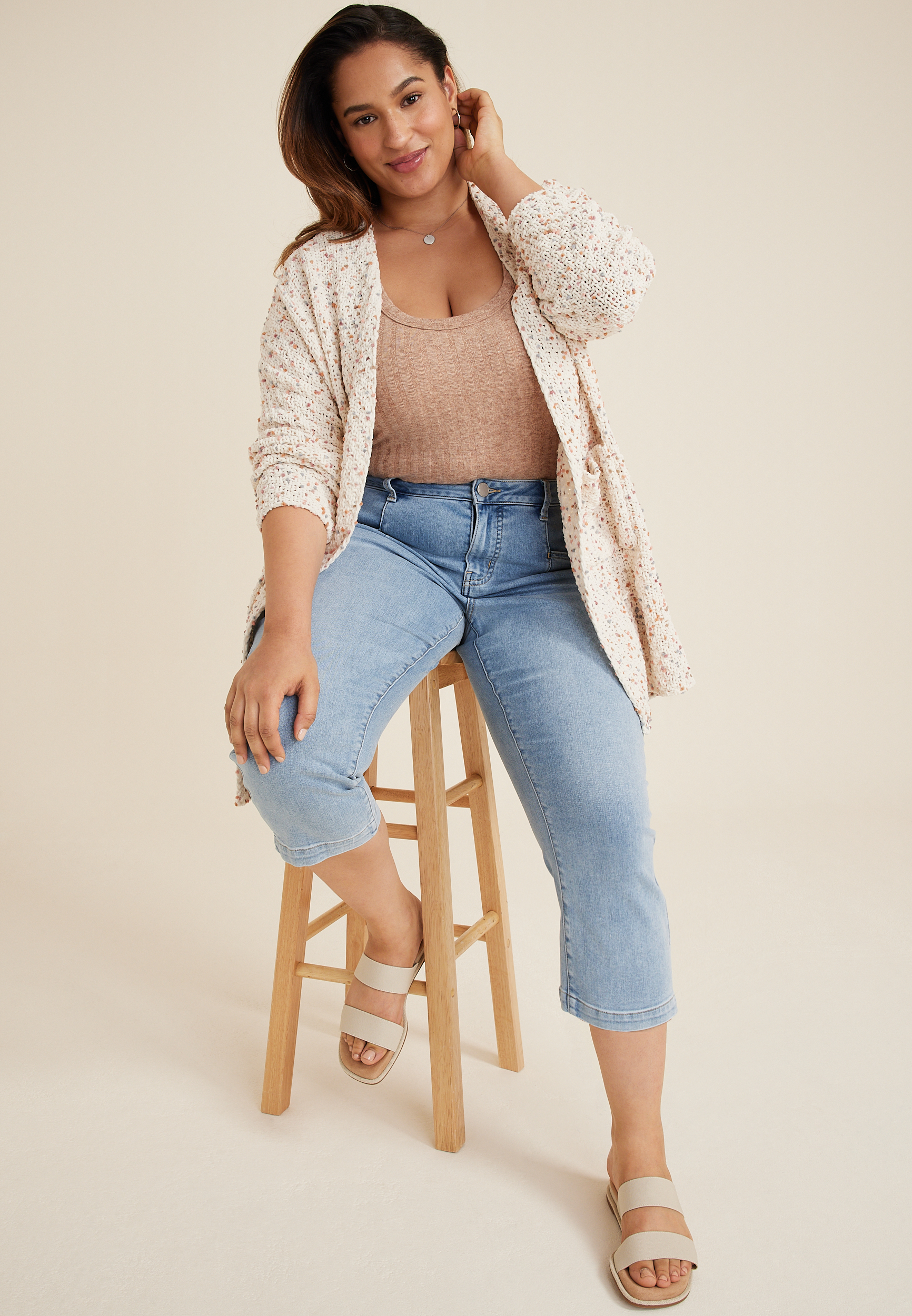 Plus Size Everflex&trade; Curvy High Rise Seamed Waist Cropped Jean, LIGHT SANDBLAST, large