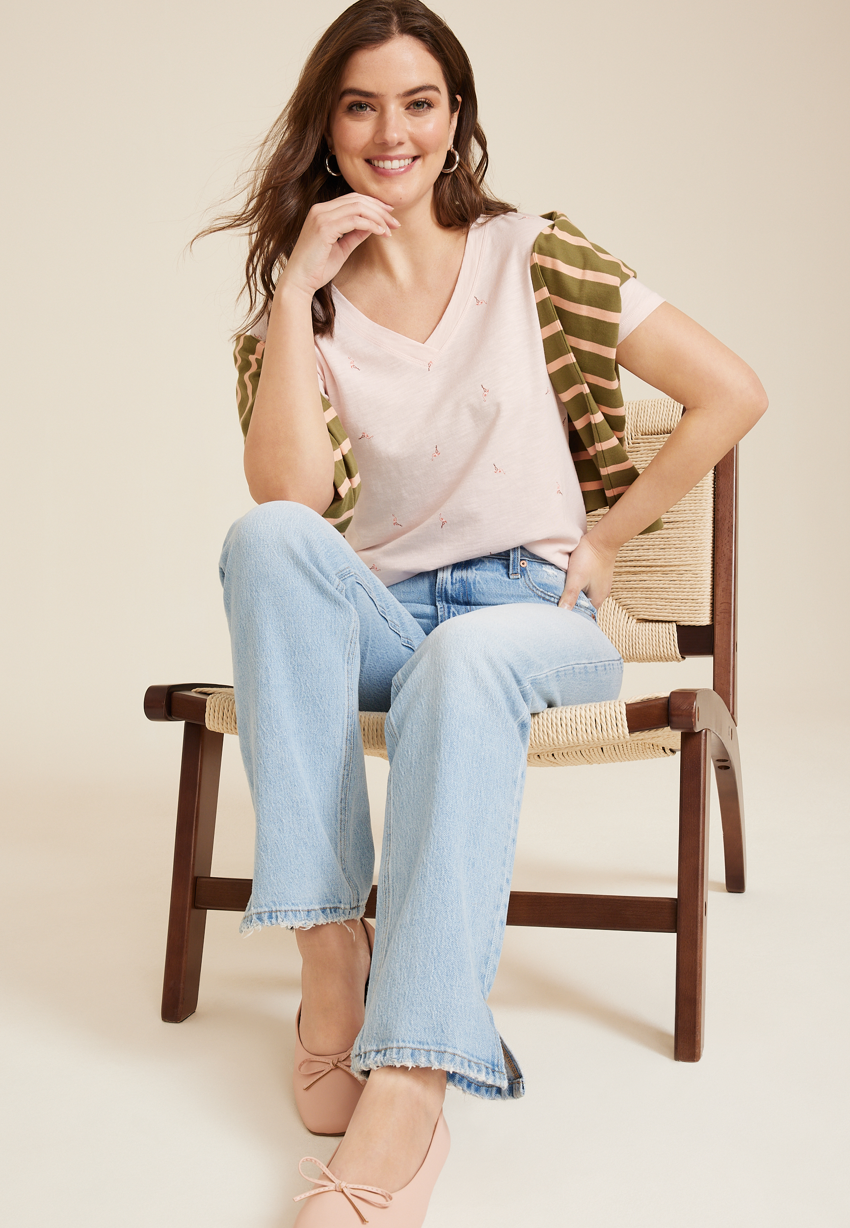 24/7 Dawson Flamingo V Neck Tee, C3883, large