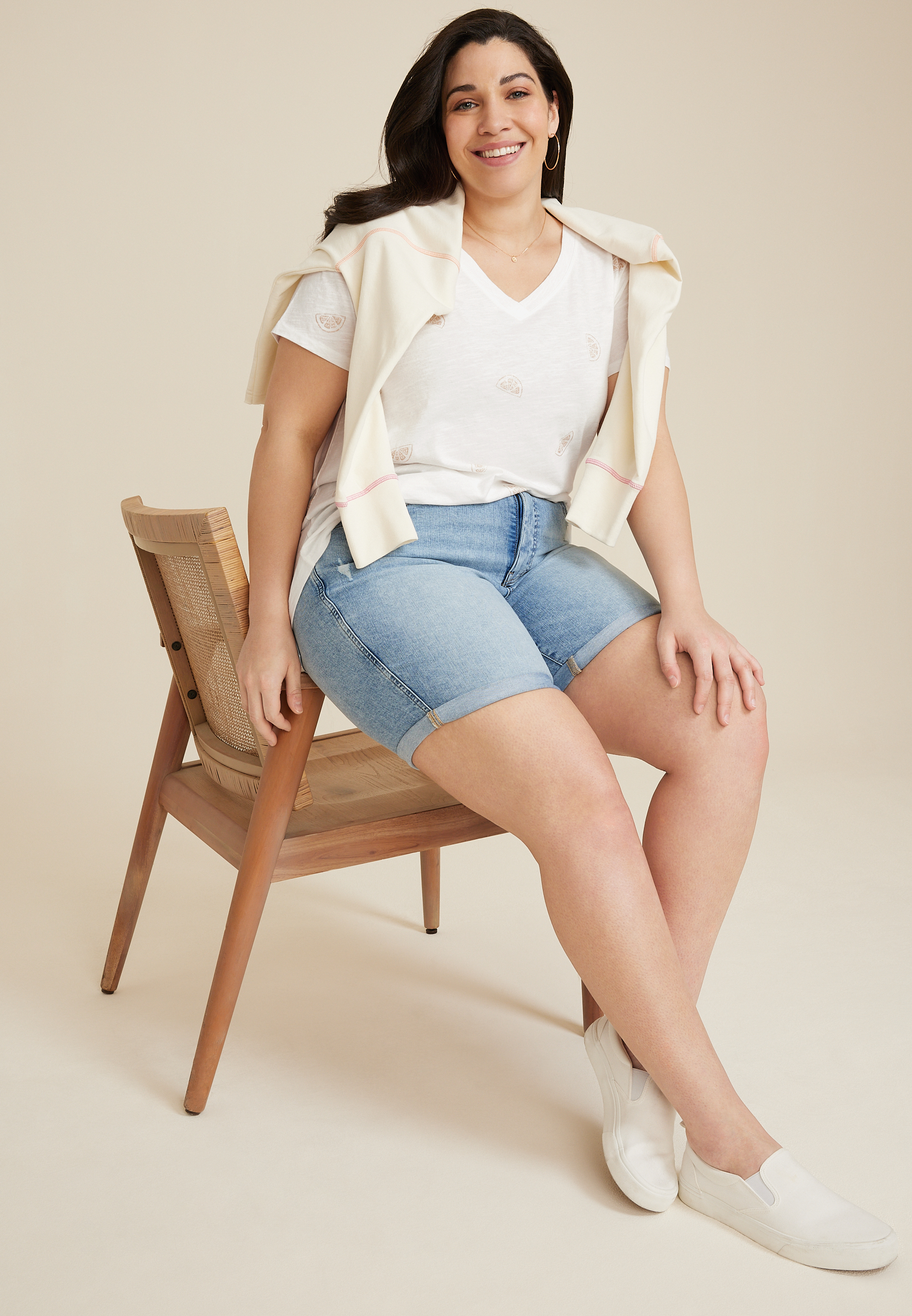 Plus Size 24/7 Dawson Lemon V Neck Tee, SOFT WHITE COMBO, large
