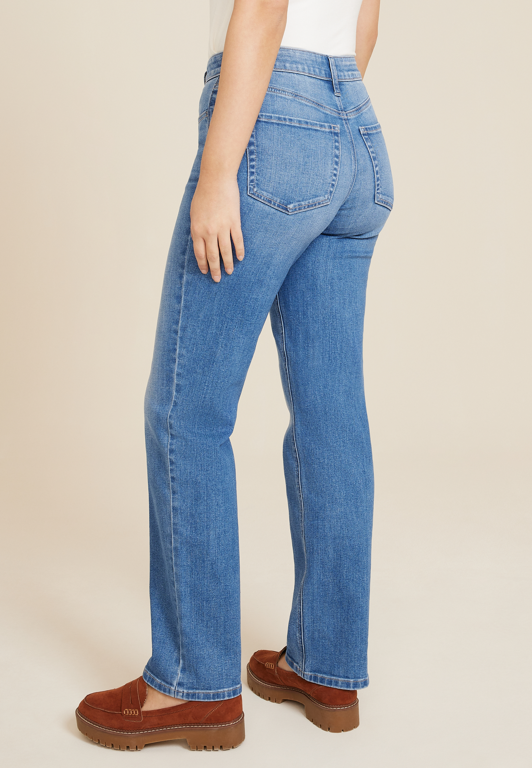 m jeans by maurices&trade; 90s High Rise Relaxed Straight  Jean, C3337, large