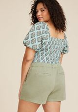 Plus Size Pleated Twill High Rise 4in Short, C425, small