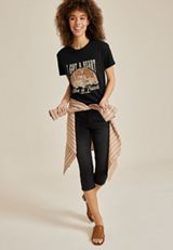 Lainey Wilson Country Oversized Fit Graphic Tee, BLACK, small