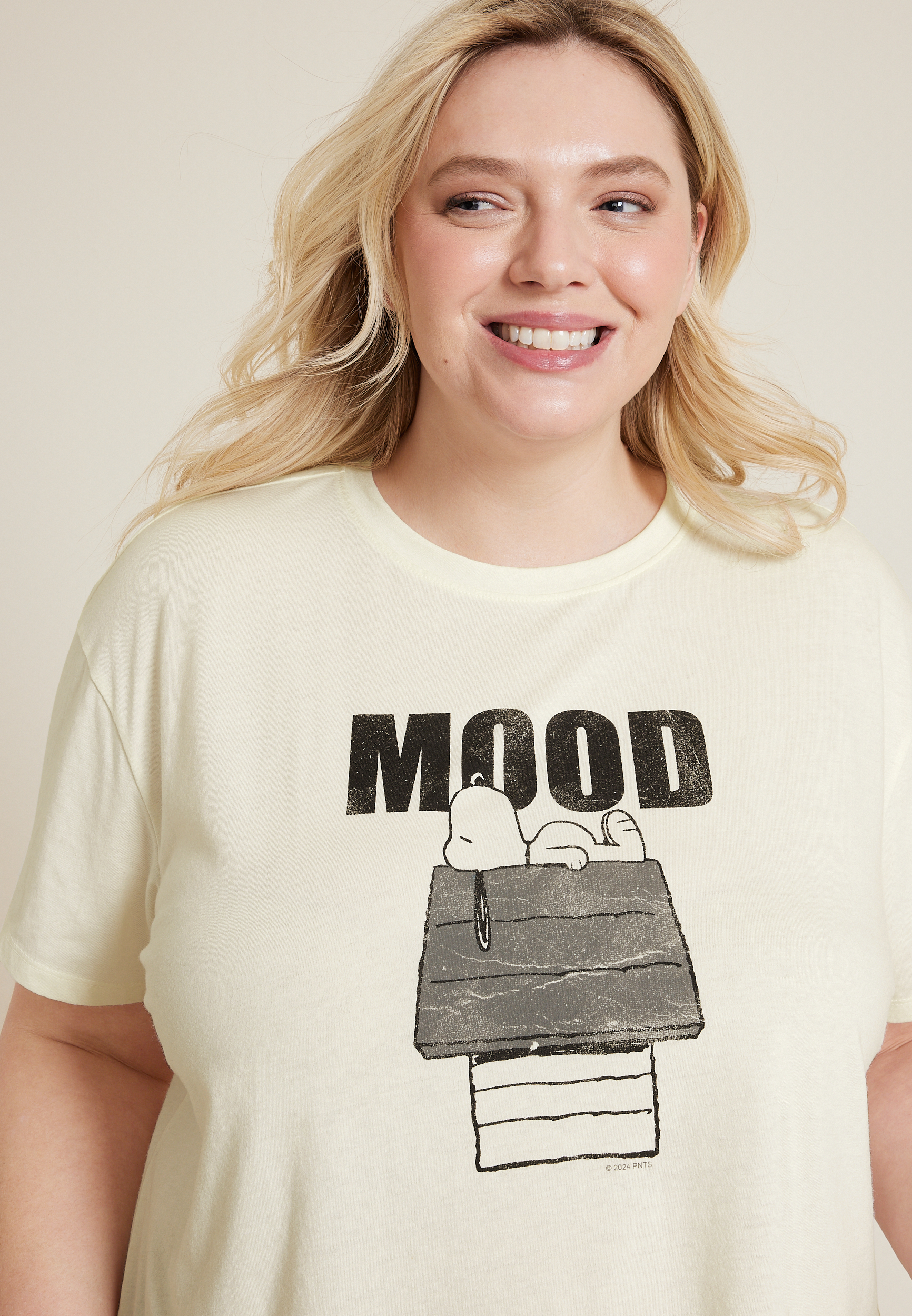 Plus Size Snoopy Mood Oversized Fit Graphic Tee, C2789, large