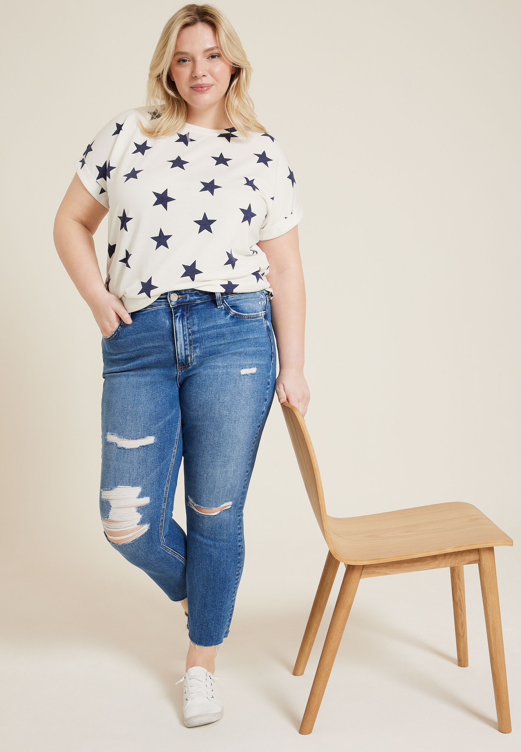 Plus Size 24/7 Clara Star Short Sleeve Tee, SOFT WHITE COMBO, large