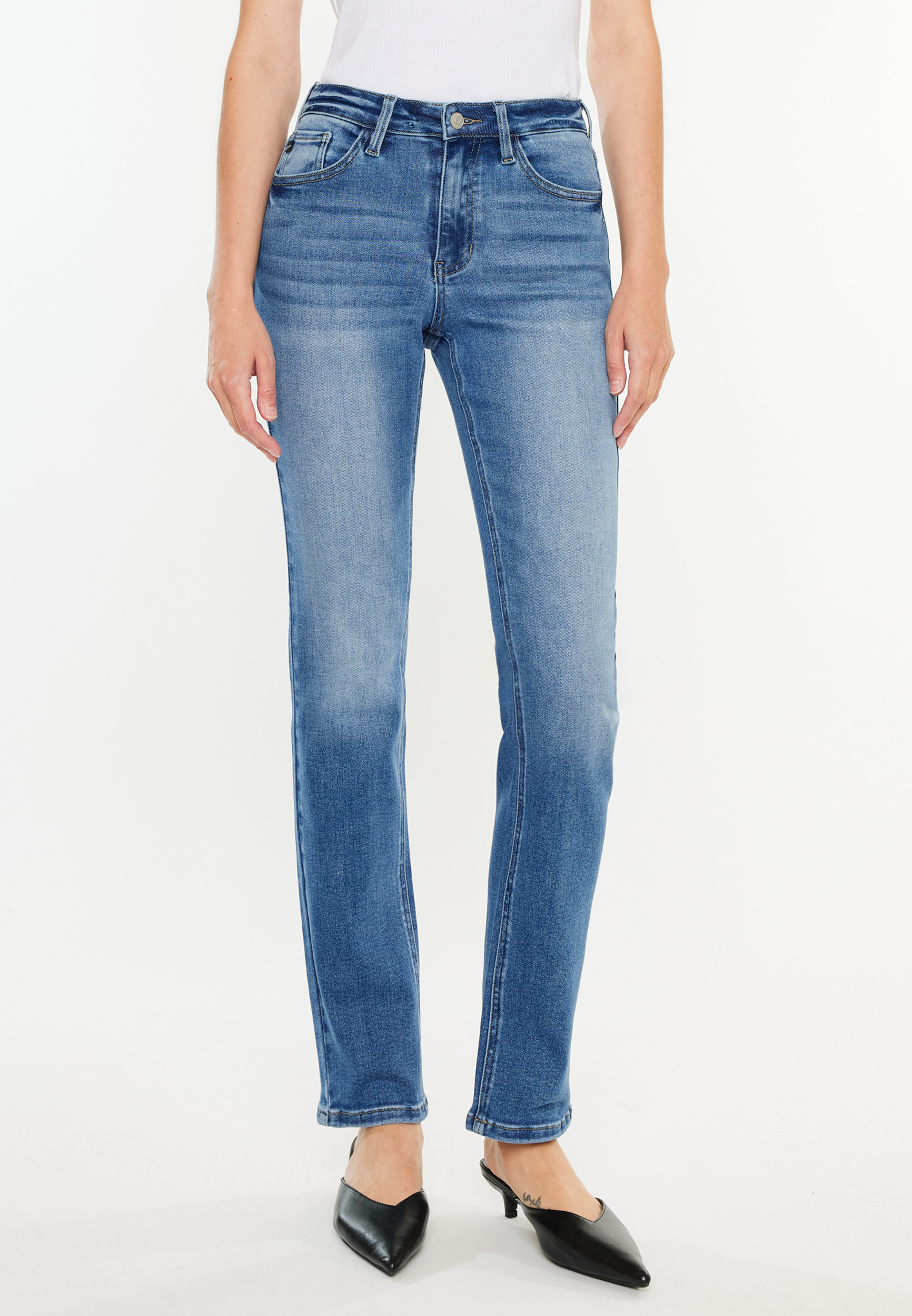 KanCan™ Essentials High Rise Straight Jean