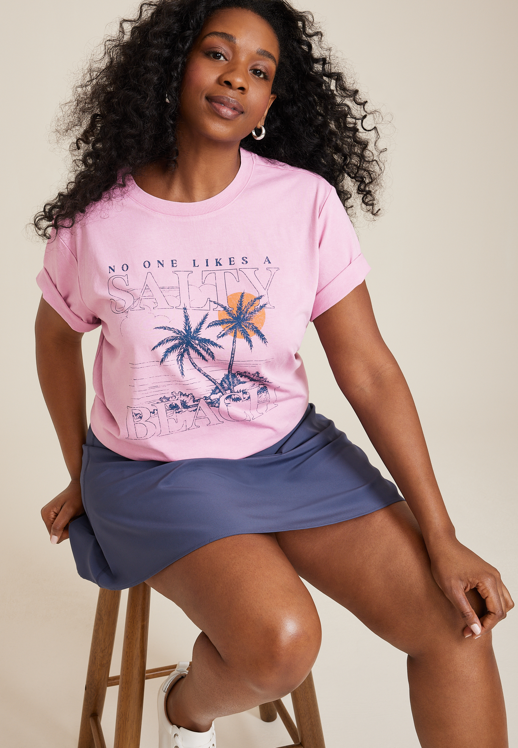 Plus Size No One Likes A Salty Beach Oversized Fit Graphic Tee