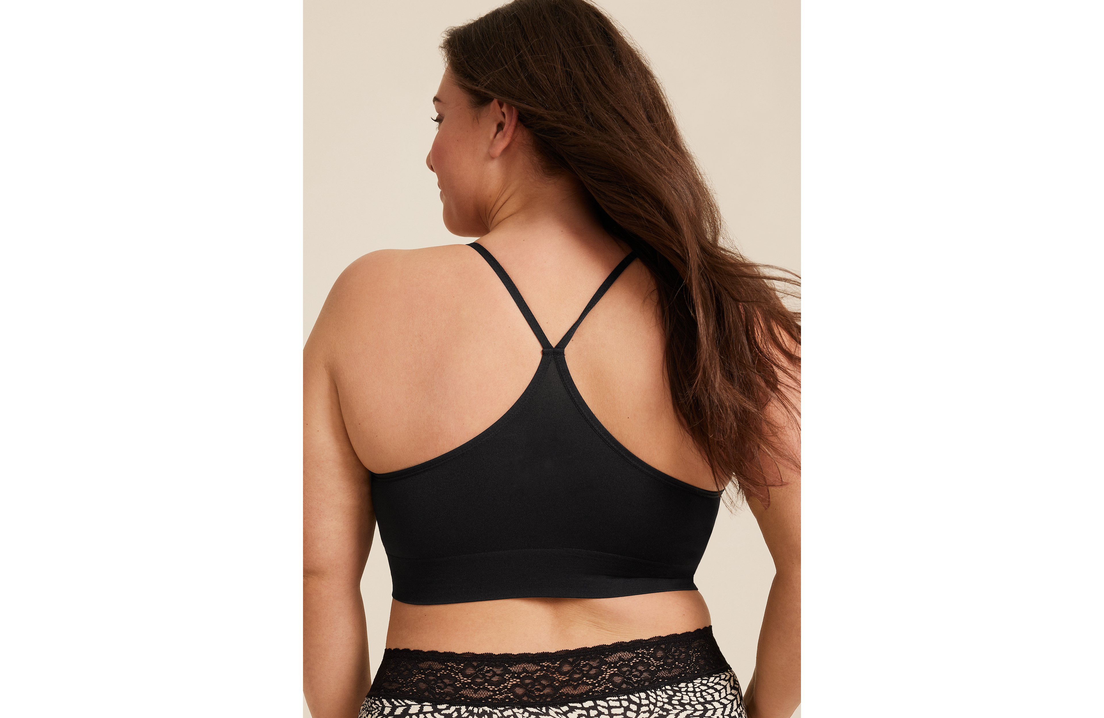 True Stretch Smooth Simple Strap Bralette