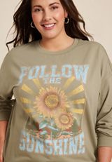 Plus Size Follow The Sunshine Sweatshirt, C2199, small