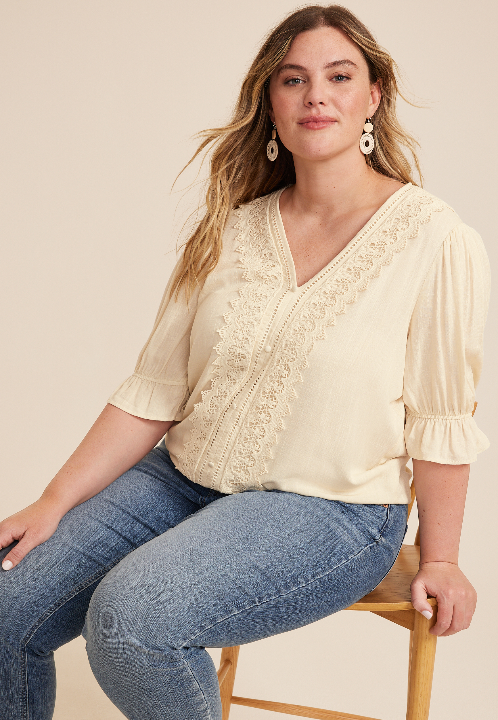 Plus Size Crochet Lace Bubble Hem Blouse, image size:956x1380