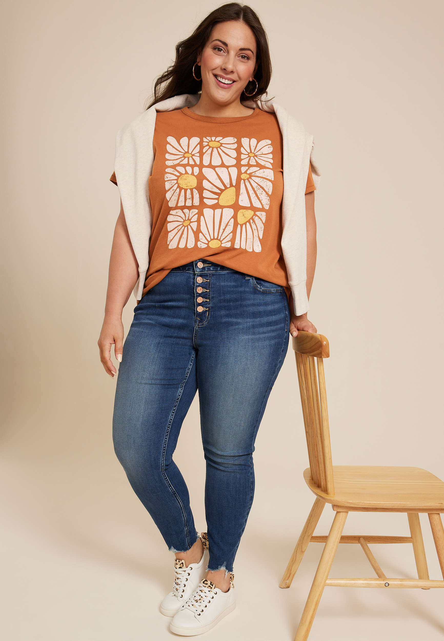 Plus Size Stacked Retro Flower Classic Fit Graphic Tee, C200, large