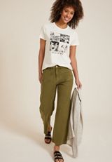 Wild And Free Classic Fit Graphic Tee, C2789, small
