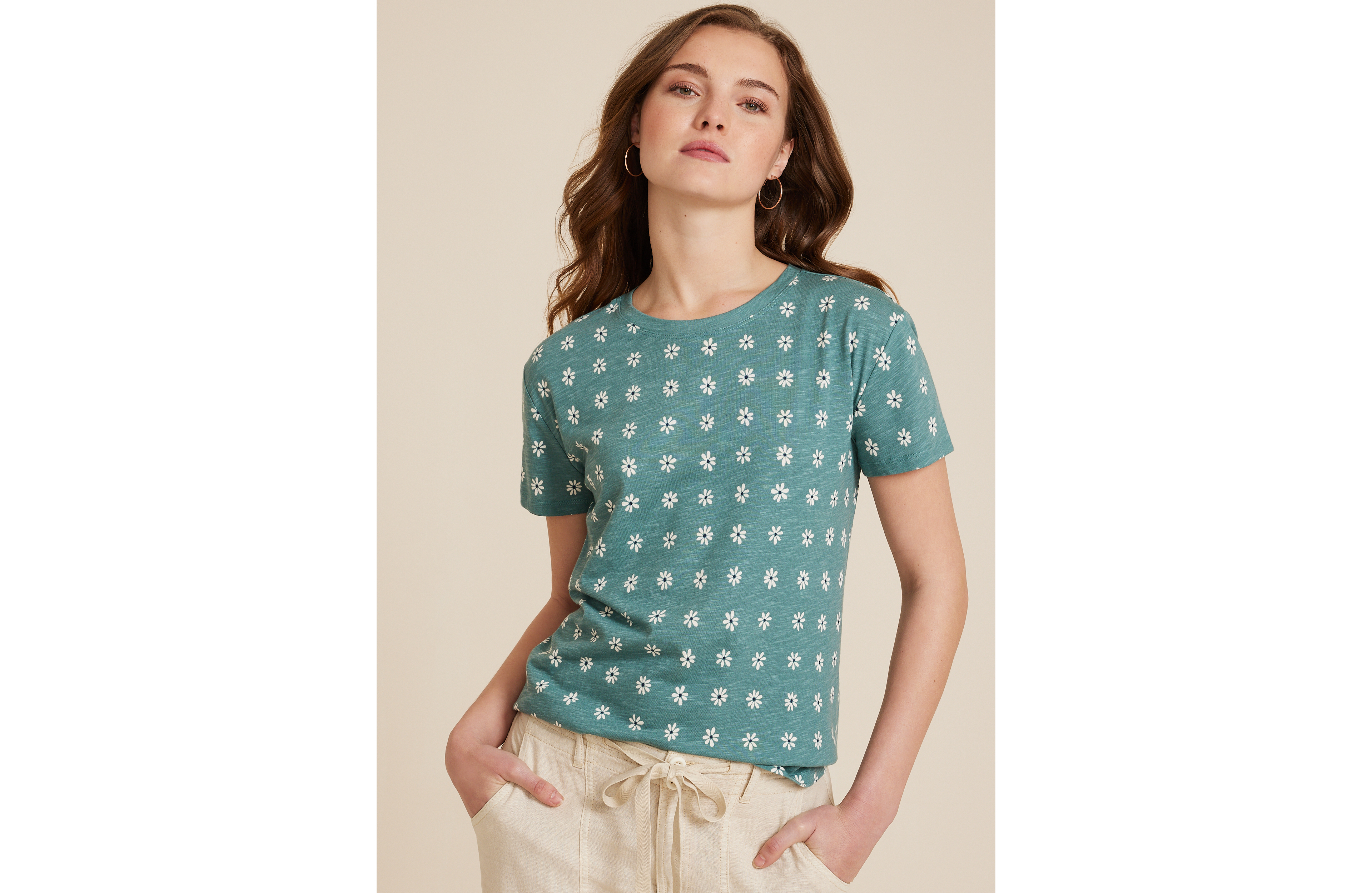 24/7 Dawson Daisy Crew Neck Tee