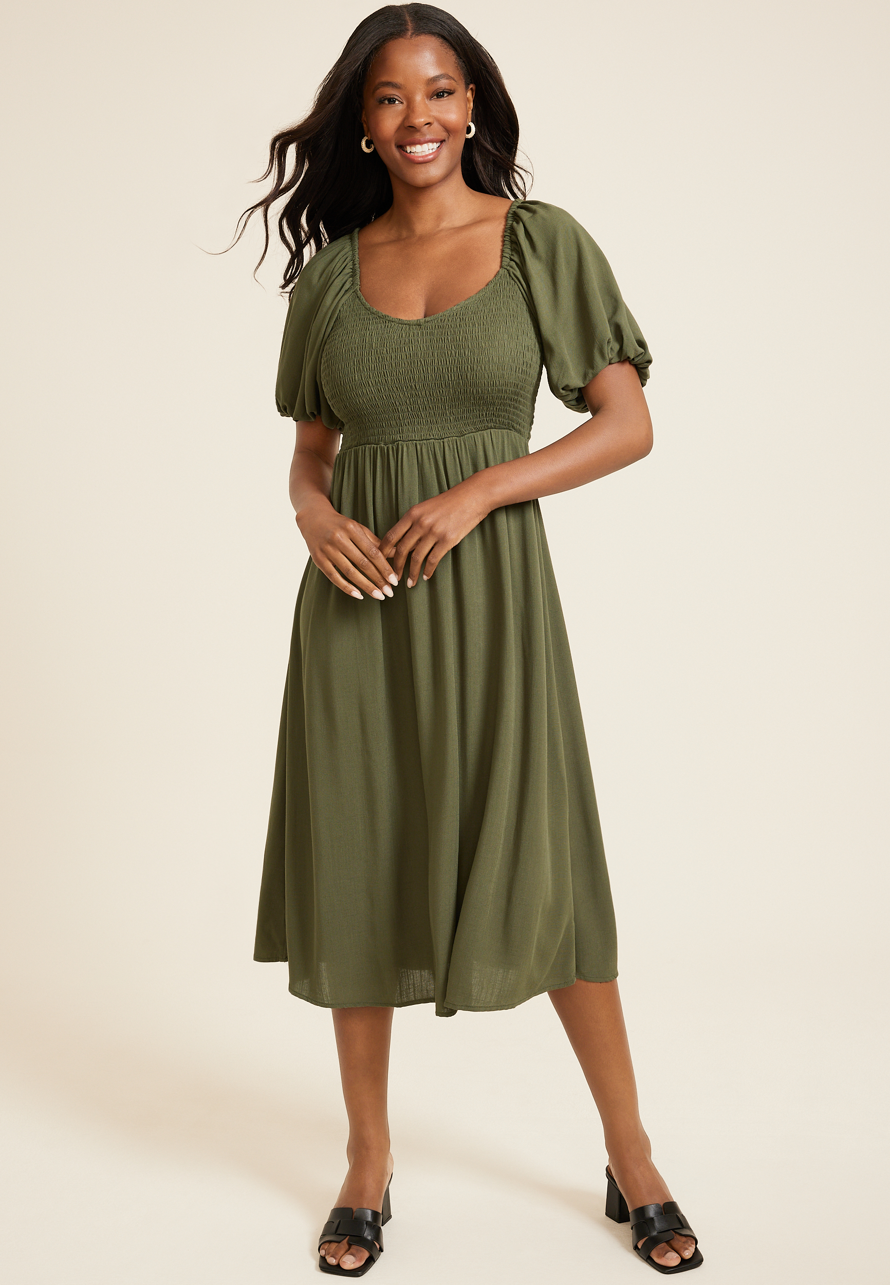 Sweetheart Neck Bubble Short Sleeve Midi Dress