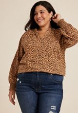 Plus Size Animal V Neck Poplin Blouse, C7844, small