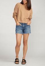 Silver Jeans Co.&reg; Suki Curvy Mid Rise Frayed Hem 4in Short, MEDIUM SANDBLAST, small