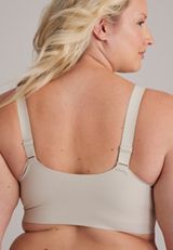 Invisibliss Adjustable Strap Bralette, C9773, small