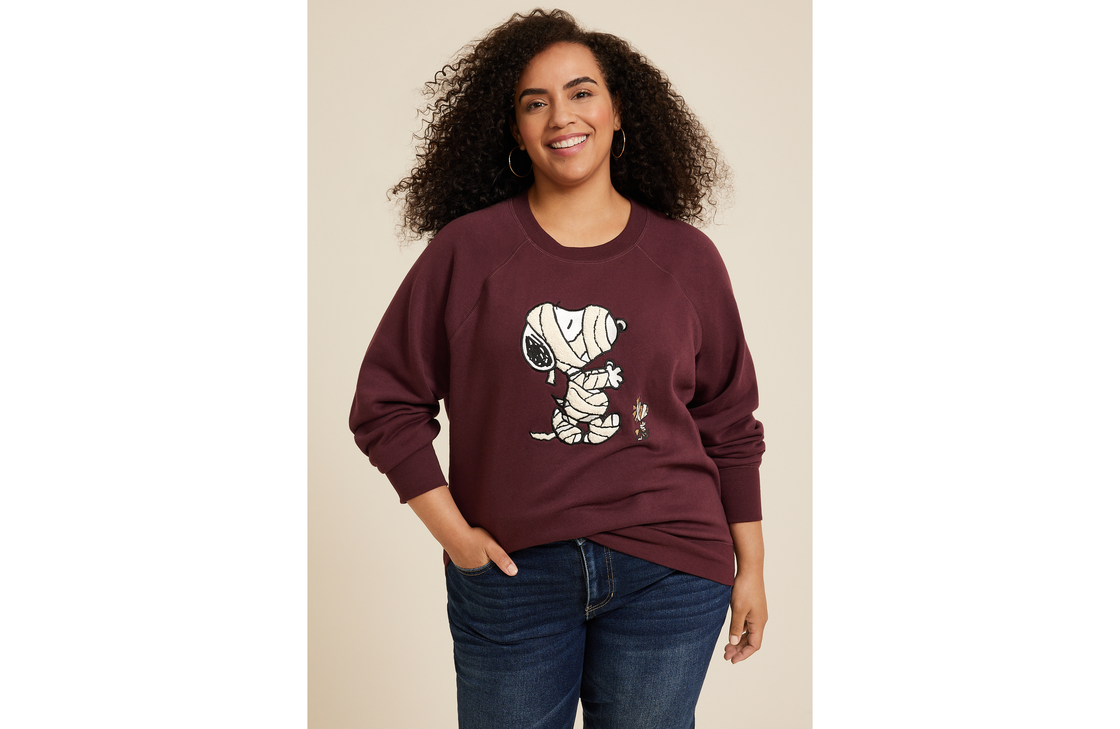 Plus Snoopy Halloween Mummy Relaxed Fit Sweatshirt