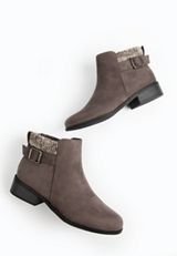 SuperCush Brooke Sweater Collar Boot, C125, small