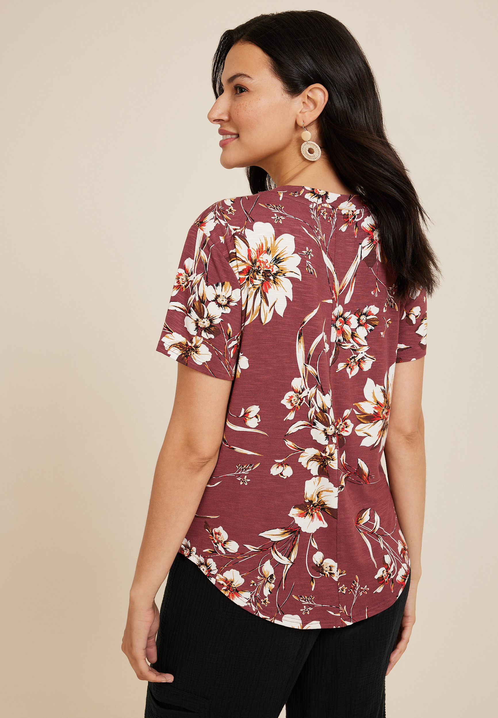 24/7 Floral Relaxed V Neck Tee, C5978, large