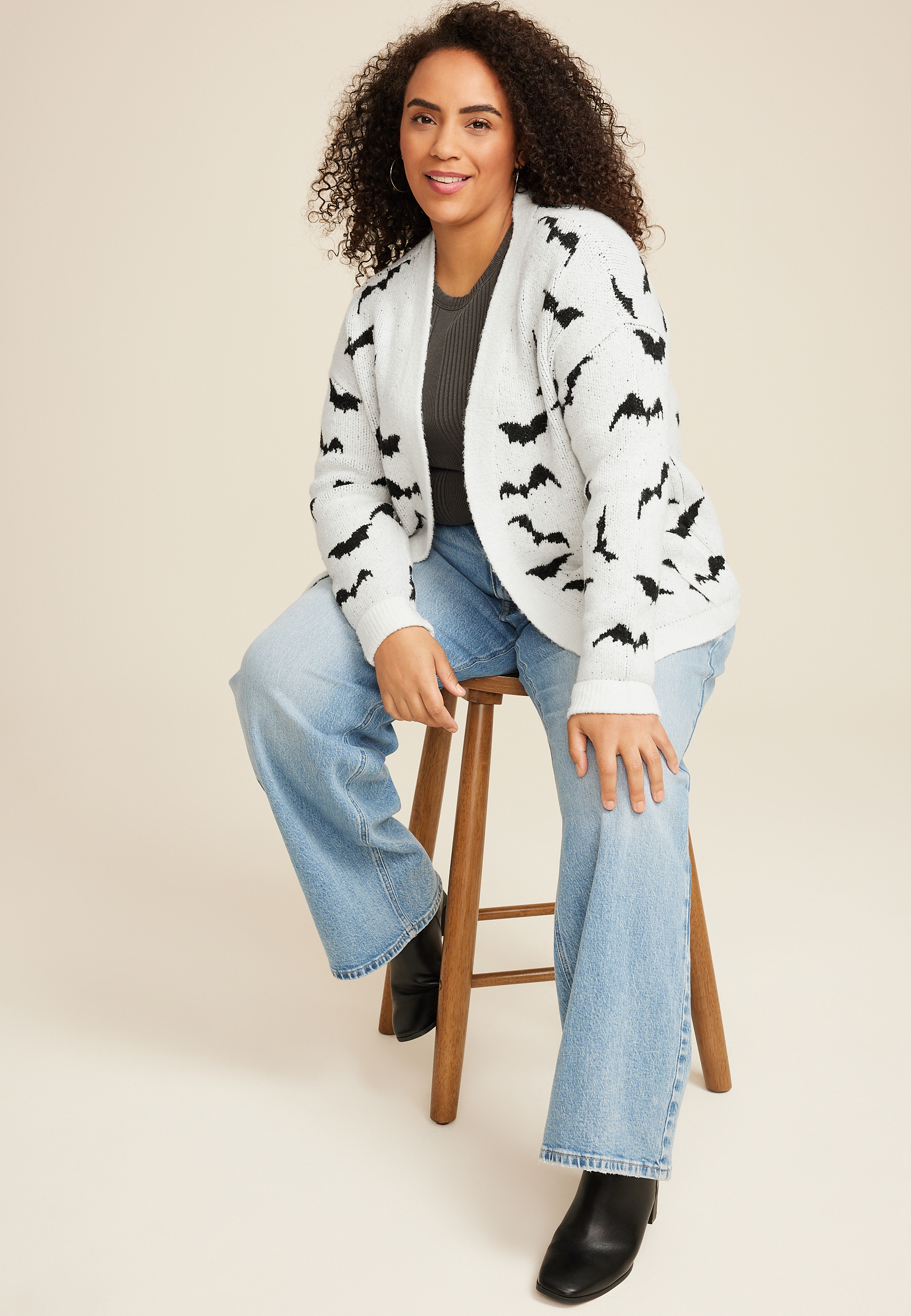 Plus Size Bat Long Sleeve Cardigan, C3986, large