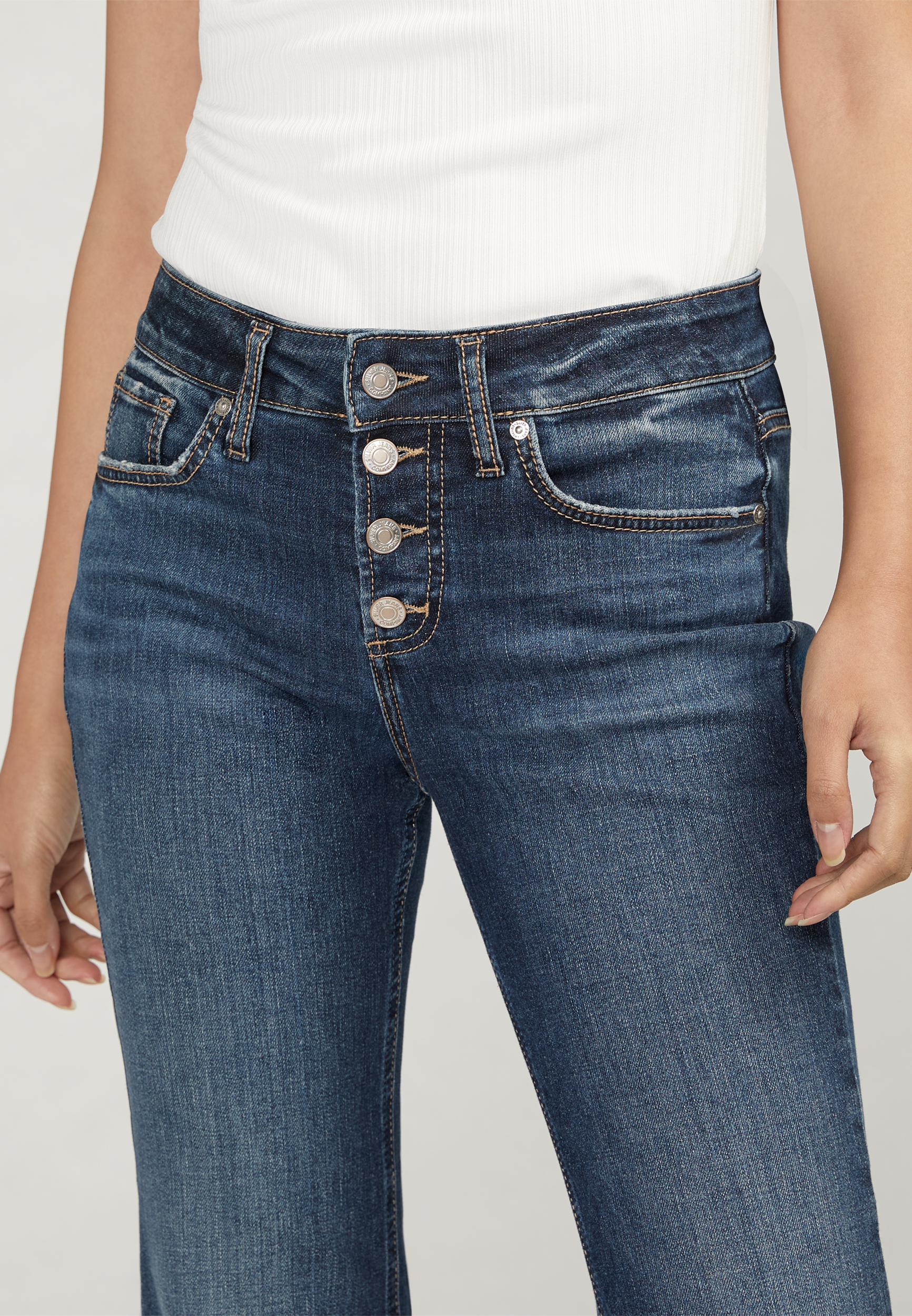 Silver Jeans Co.&reg; Suki Curvy Mid Rise Flare Jean, DARK SANDBLAST, large