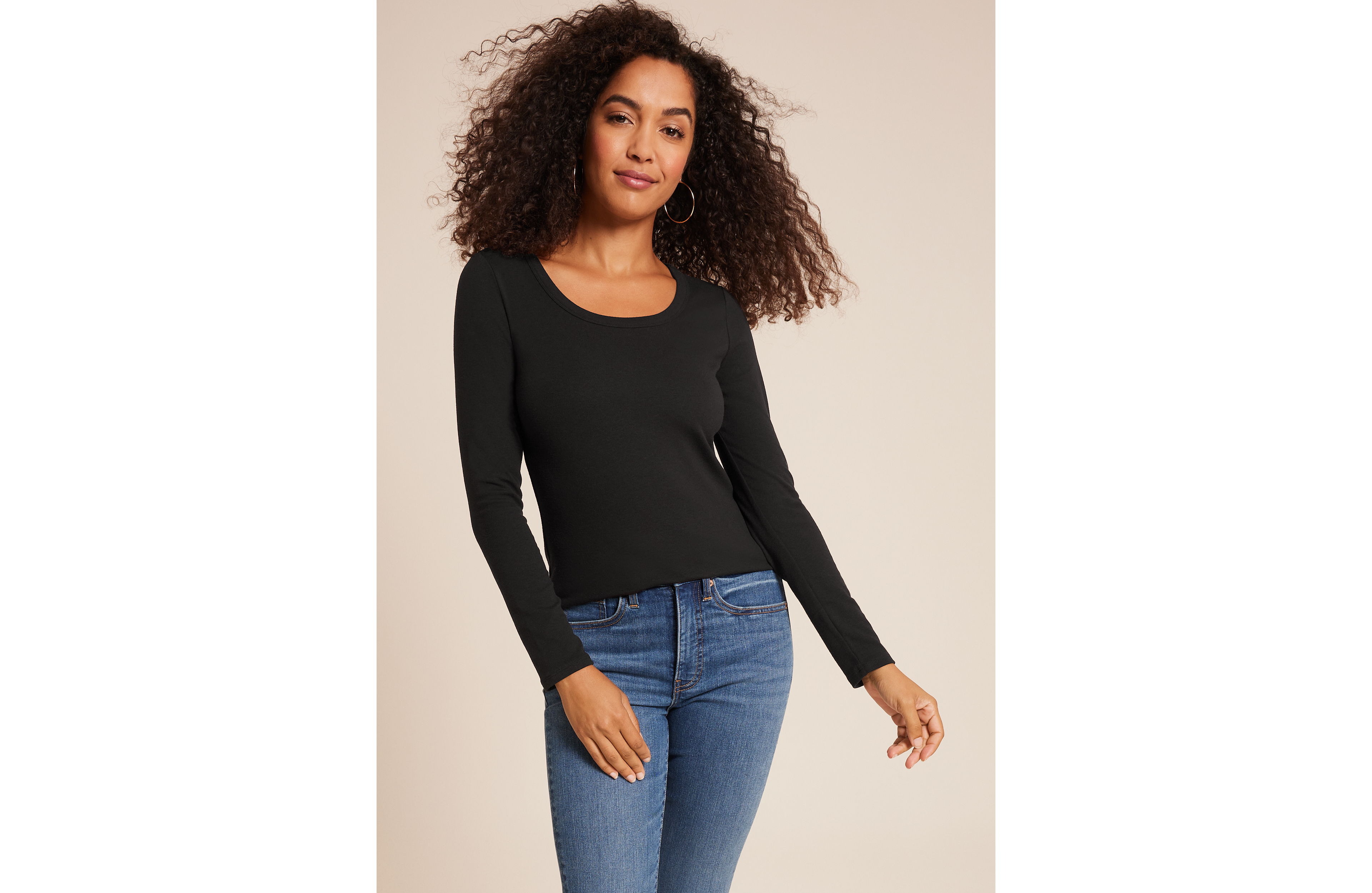 24/7 Scoop Neck Long Sleeve Tee